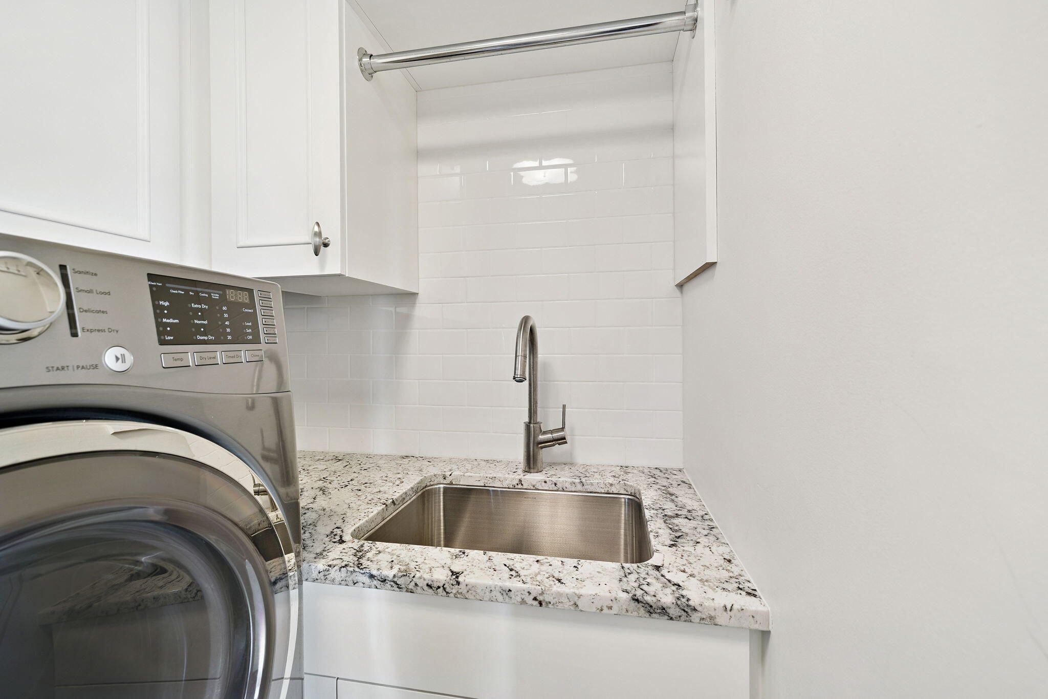 ONE BEACH CLUB DRIVE - Residential