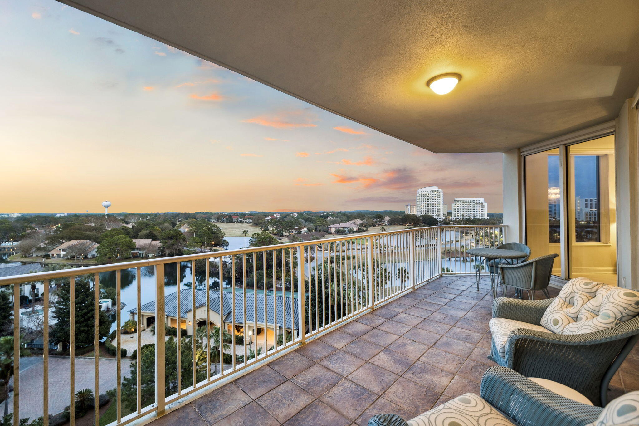 ONE BEACH CLUB DRIVE - Residential