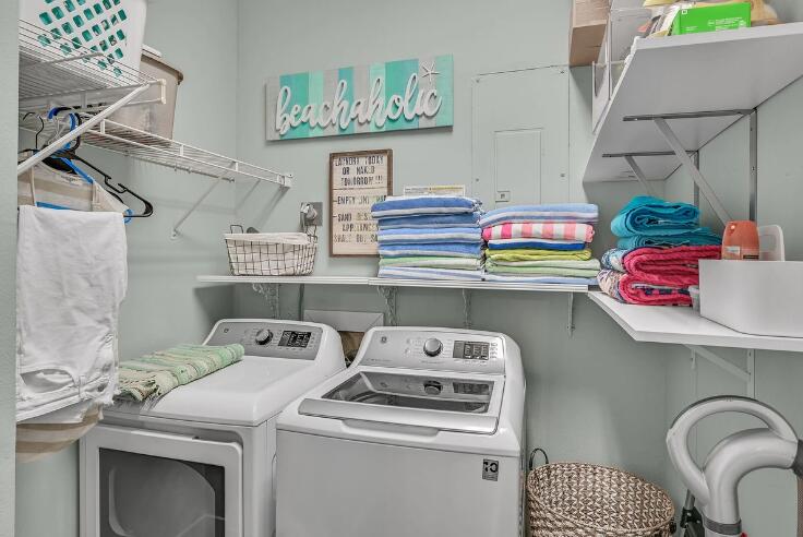 ROLLING DUNES ESTATES UNIT 2 - Residential