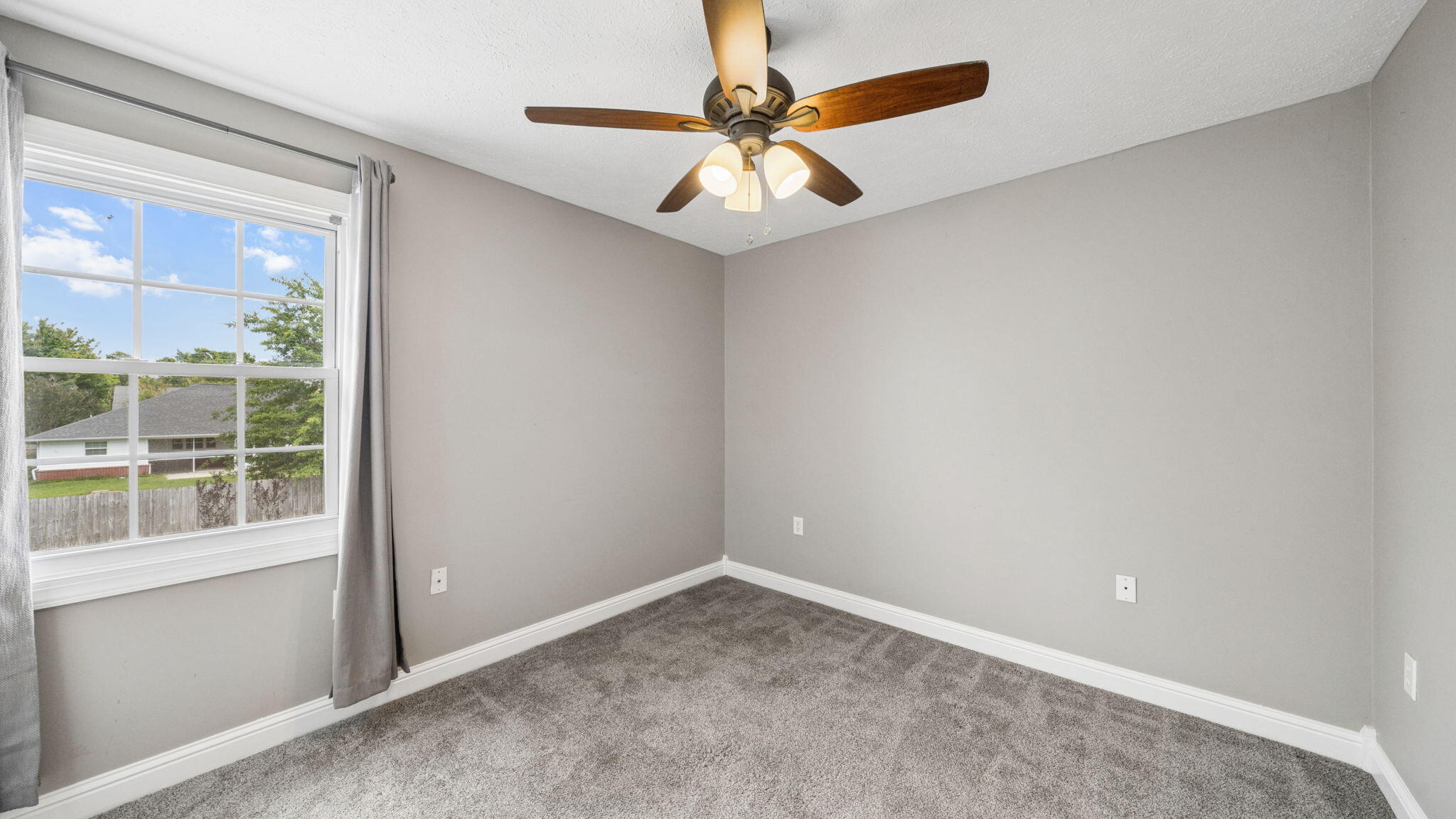 LYNN HAVEN - Residential