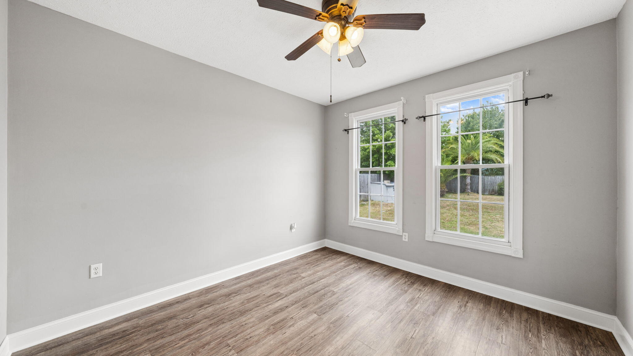 LYNN HAVEN - Residential