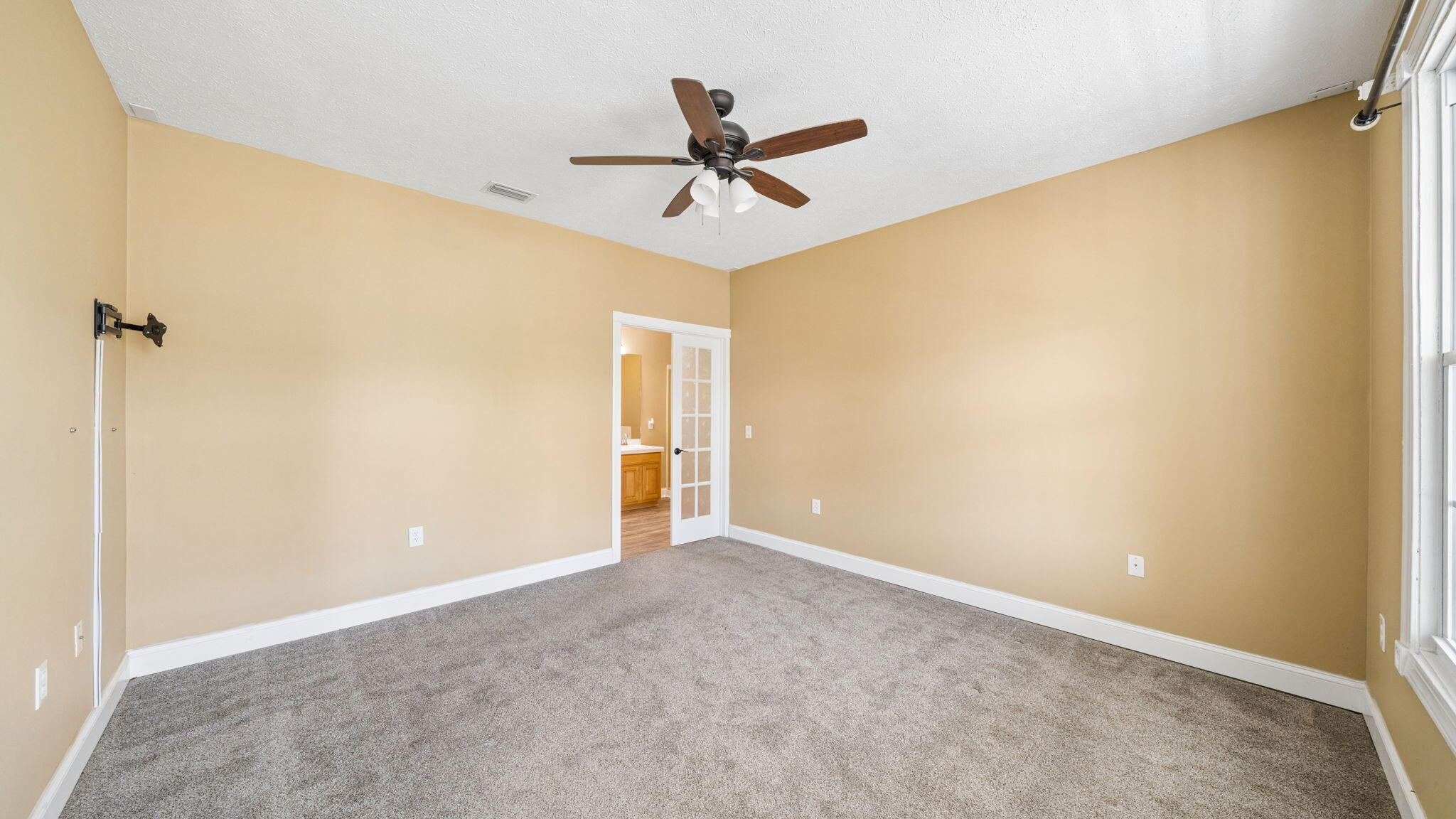 LYNN HAVEN - Residential