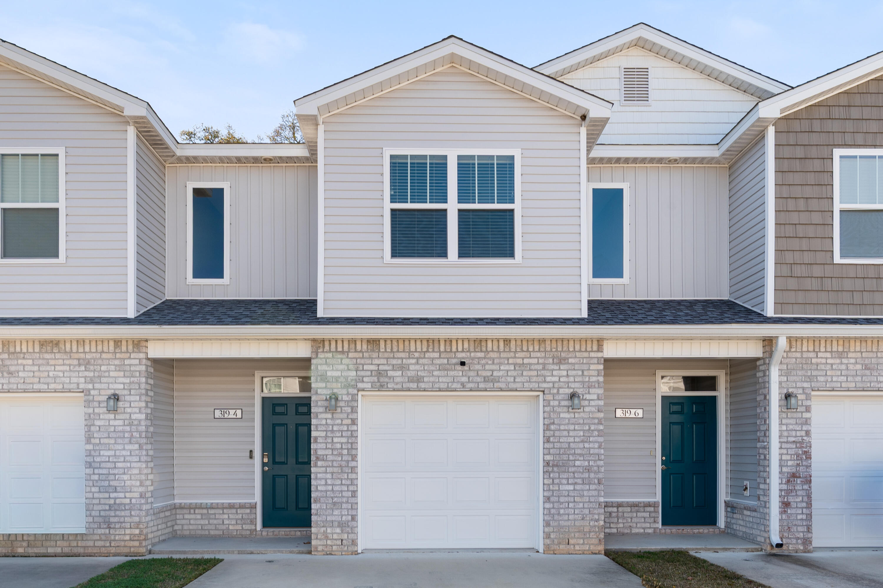 Orange Place Townhomes - Residential