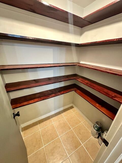 WOODHAM MANOR 3RD ADDN - Residential Lease