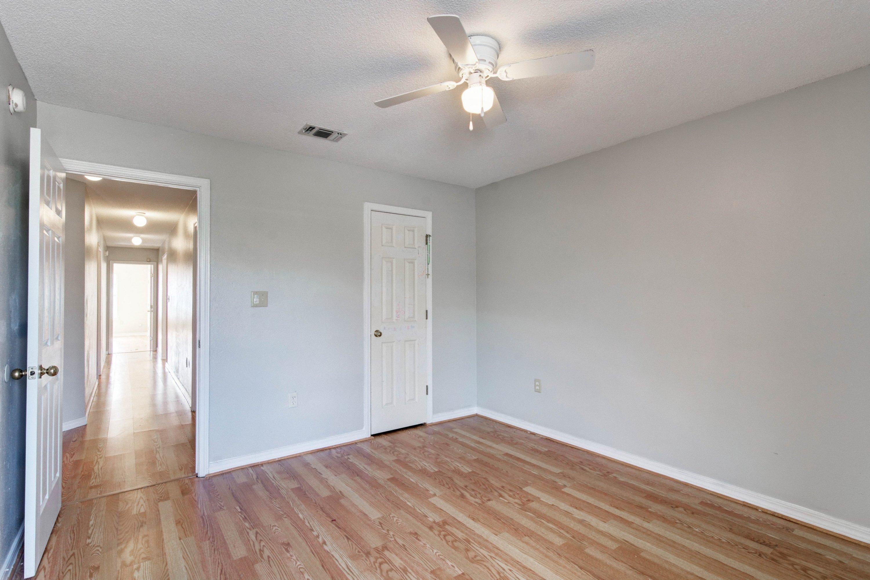 MANDAVILLA - Residential