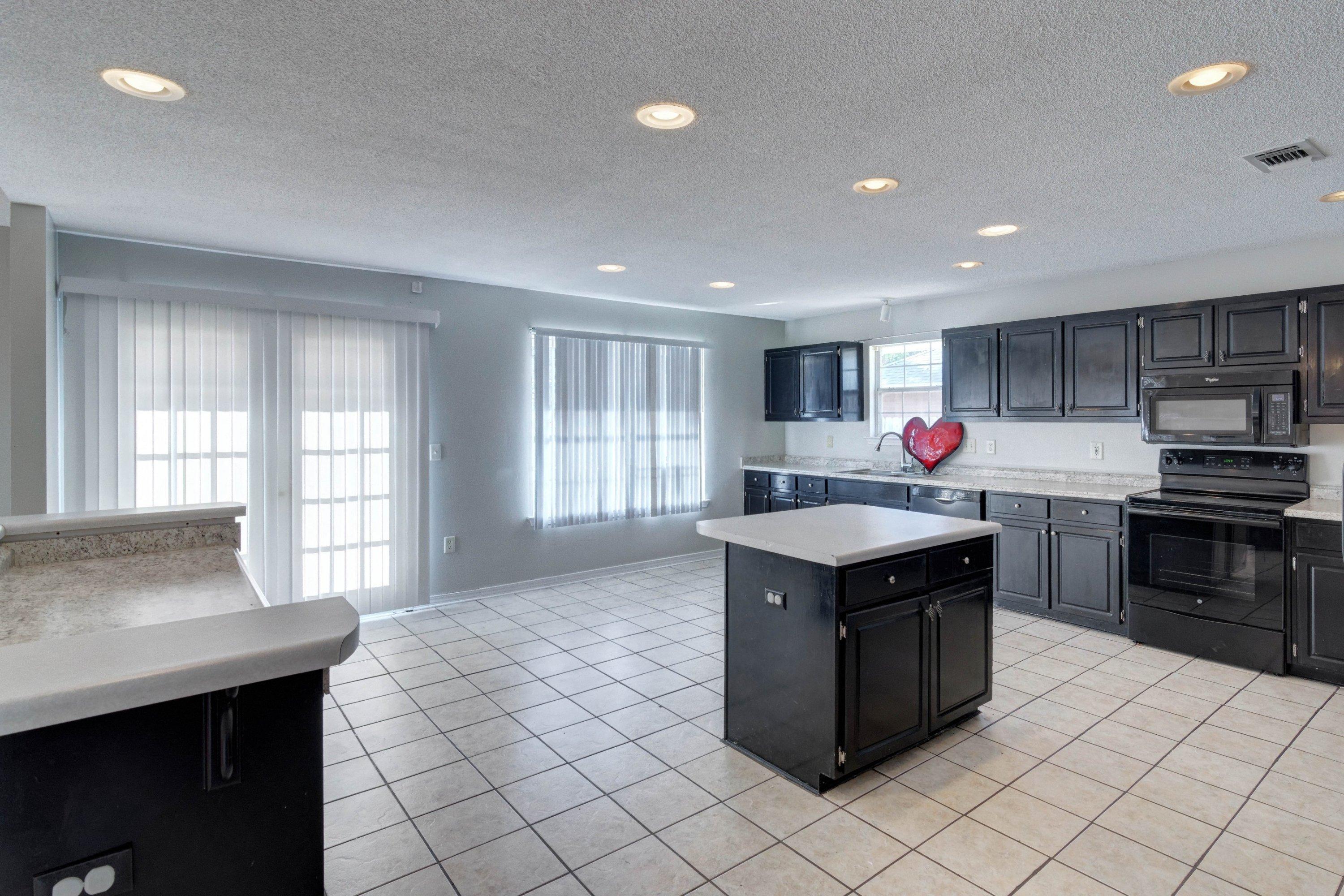 MANDAVILLA - Residential