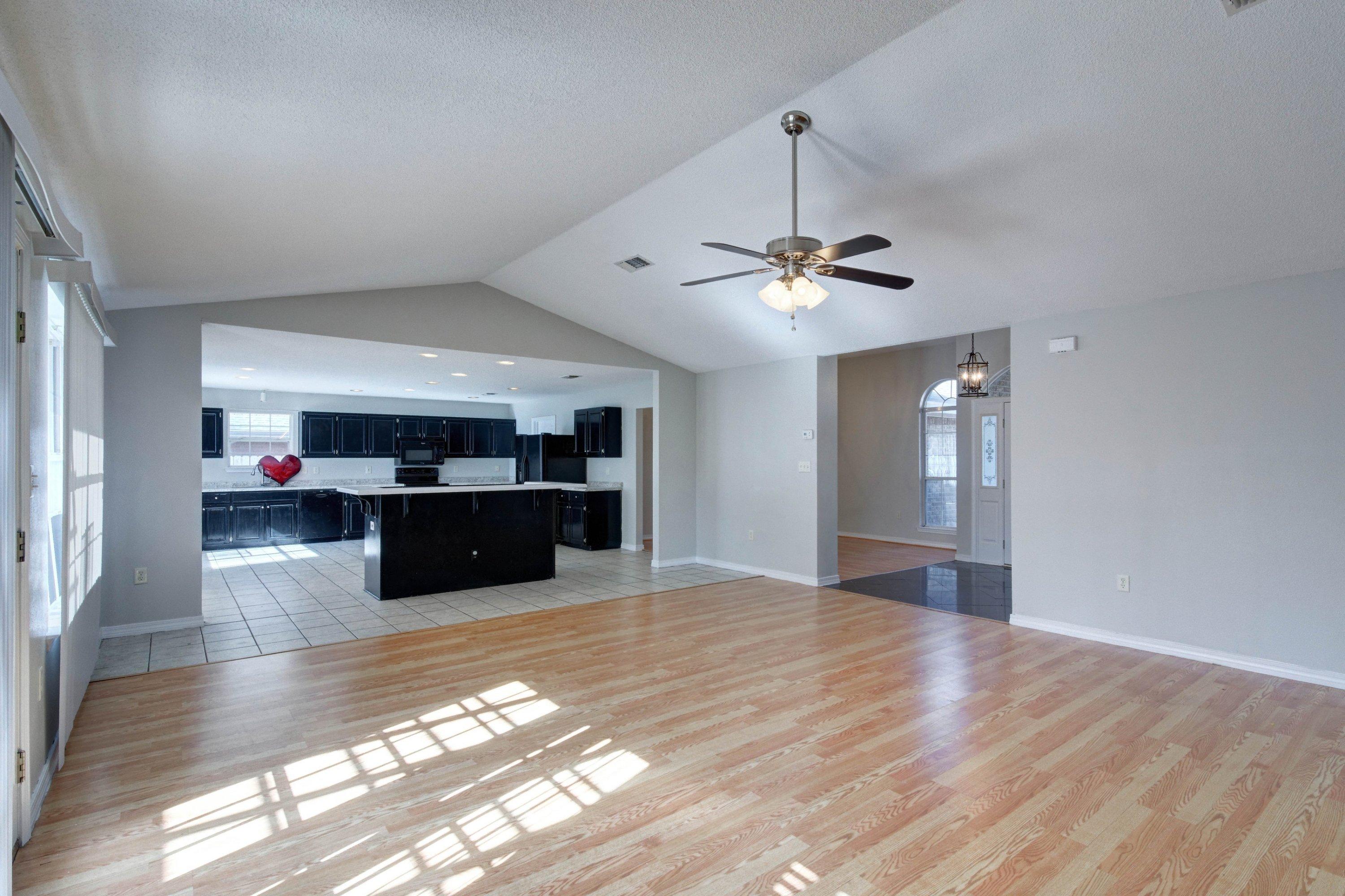 MANDAVILLA - Residential