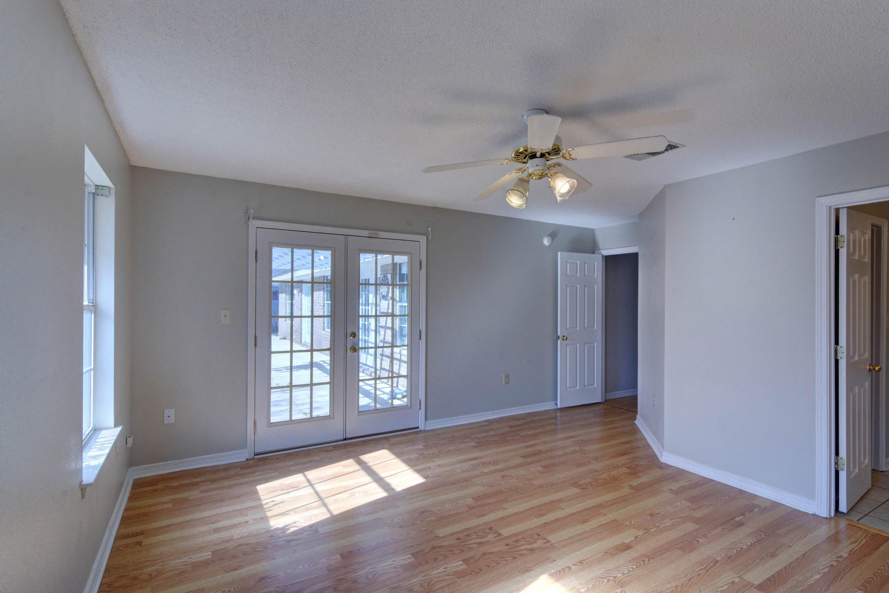 MANDAVILLA - Residential