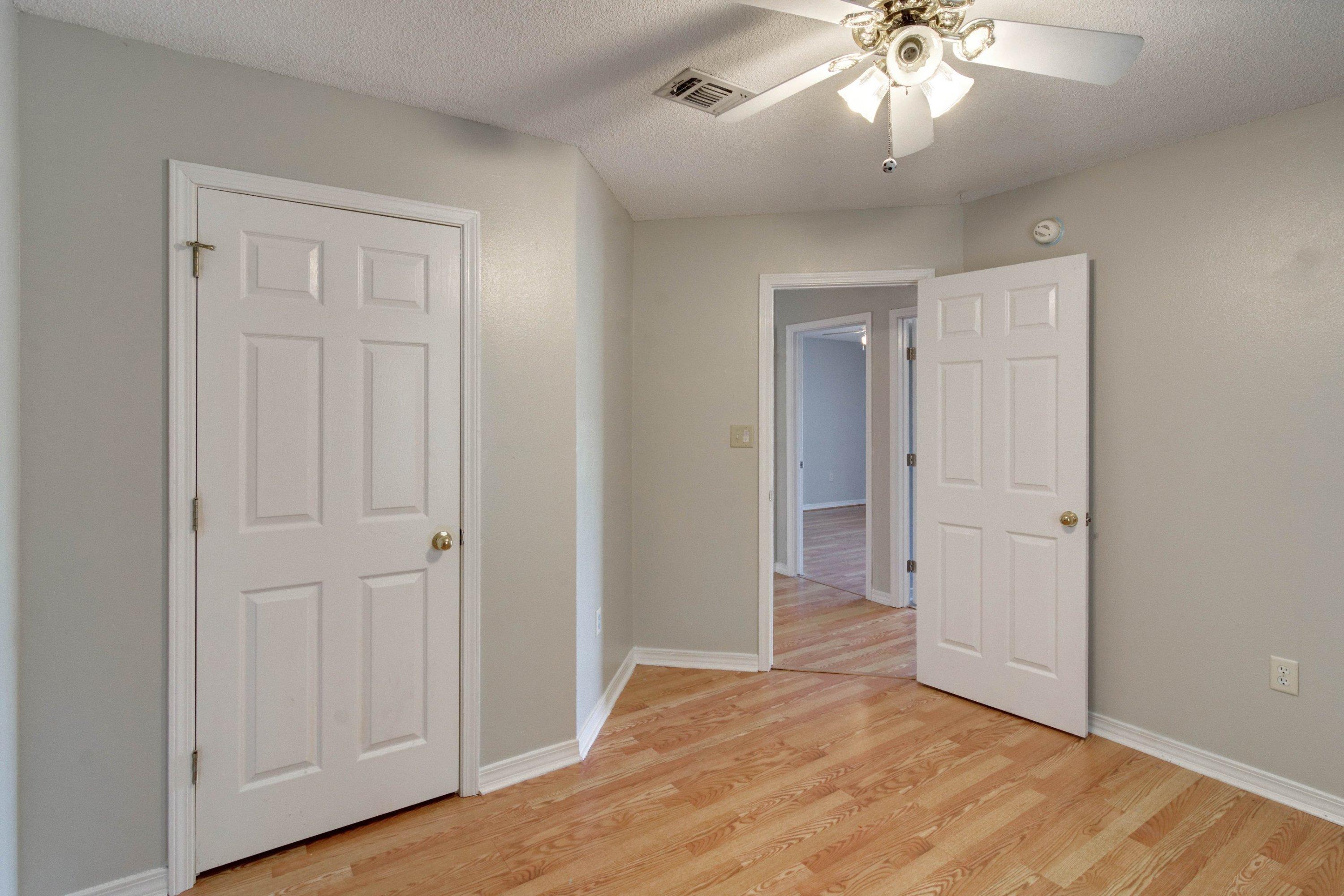 MANDAVILLA - Residential