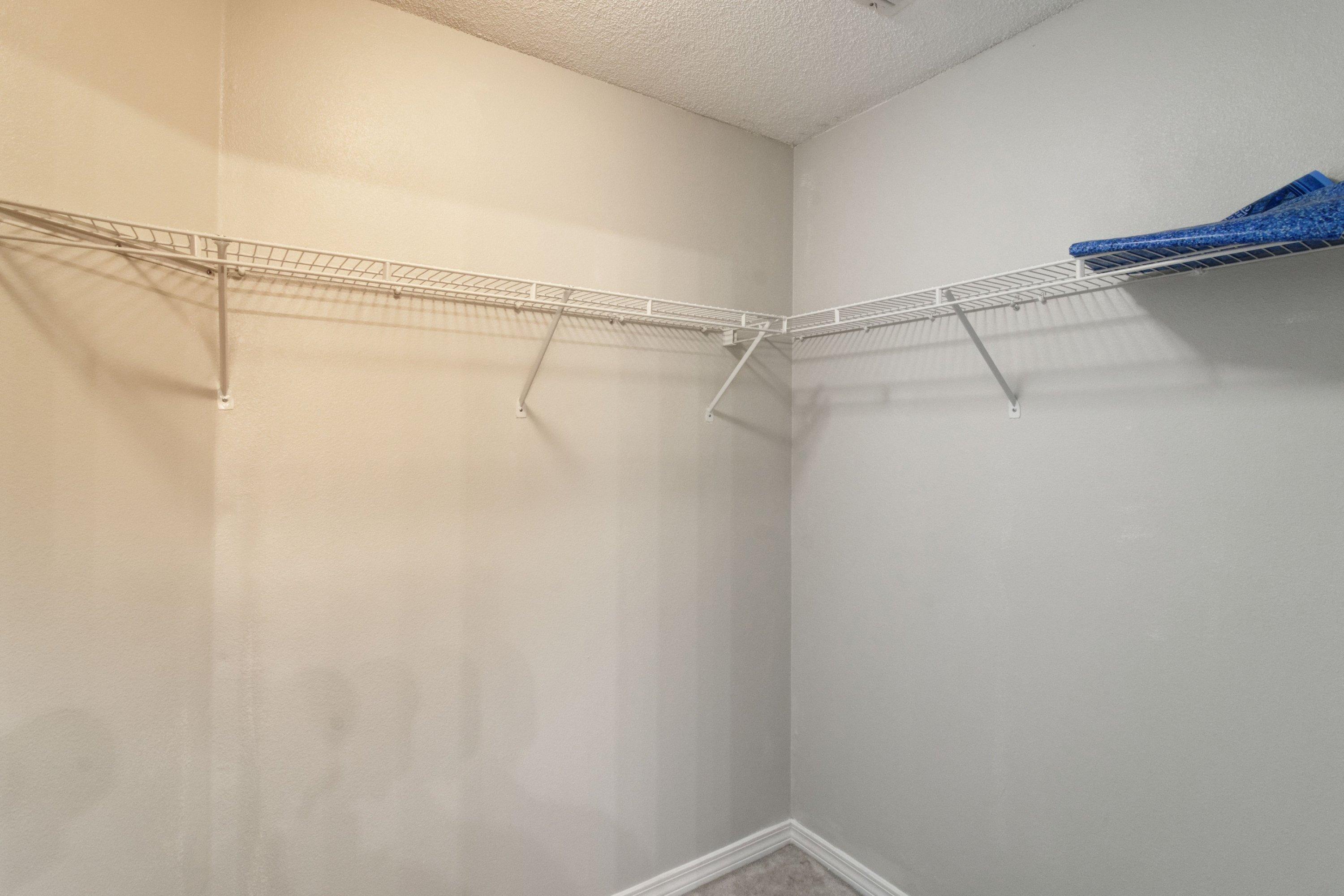 MANDAVILLA - Residential