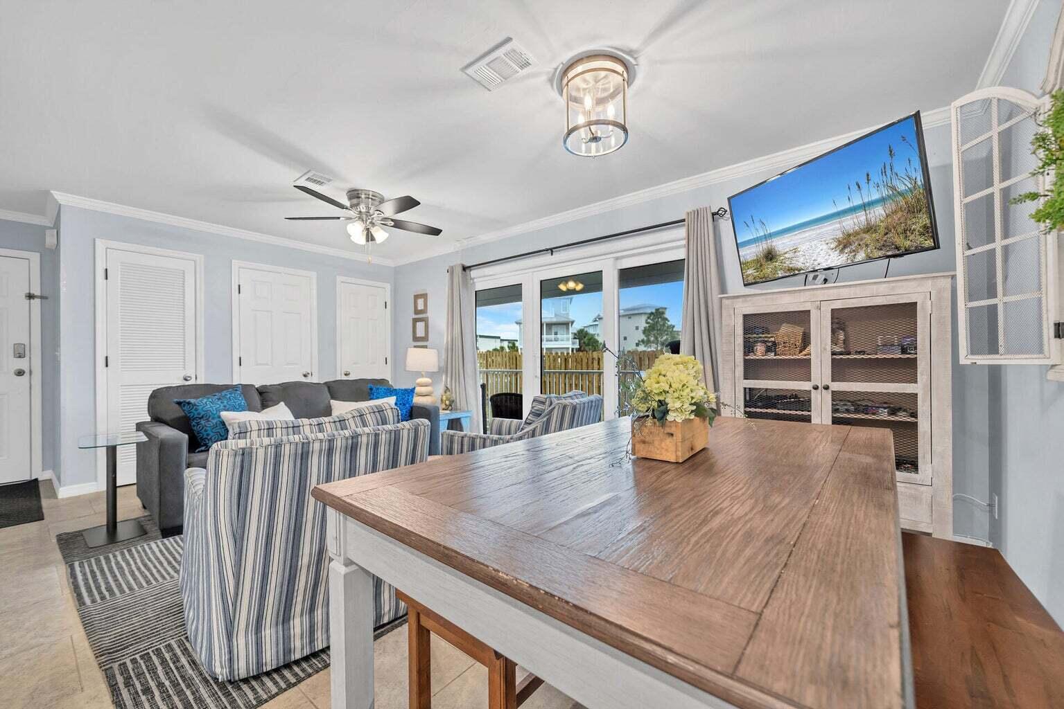 BEACHSIDE VILLAS CONDO - Residential