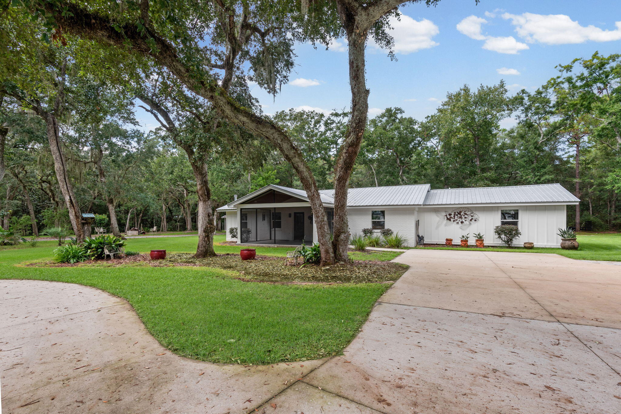 362 Red Barn Road