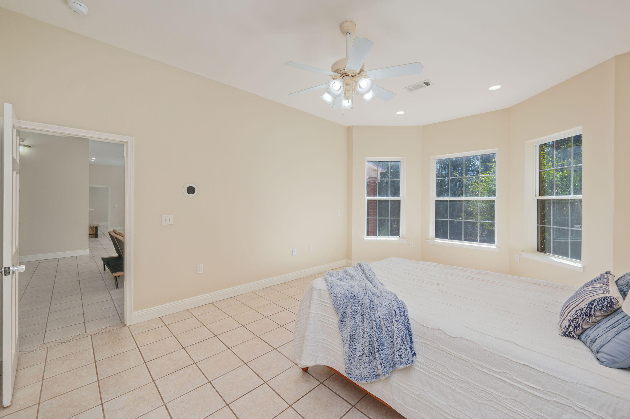 RIVERCHASE S/D PH 1 - Residential