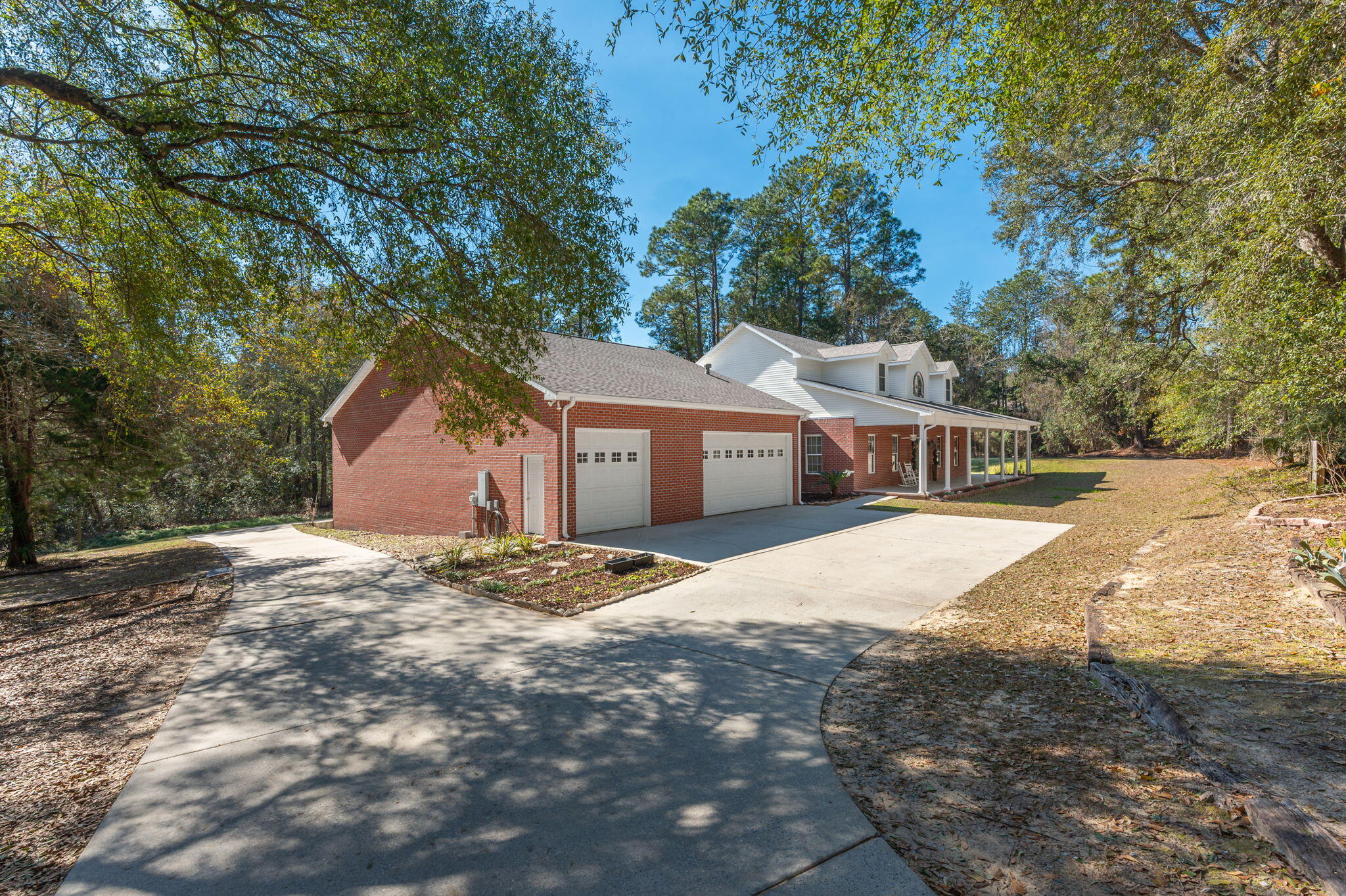 RIVERCHASE S/D PH 1 - Residential