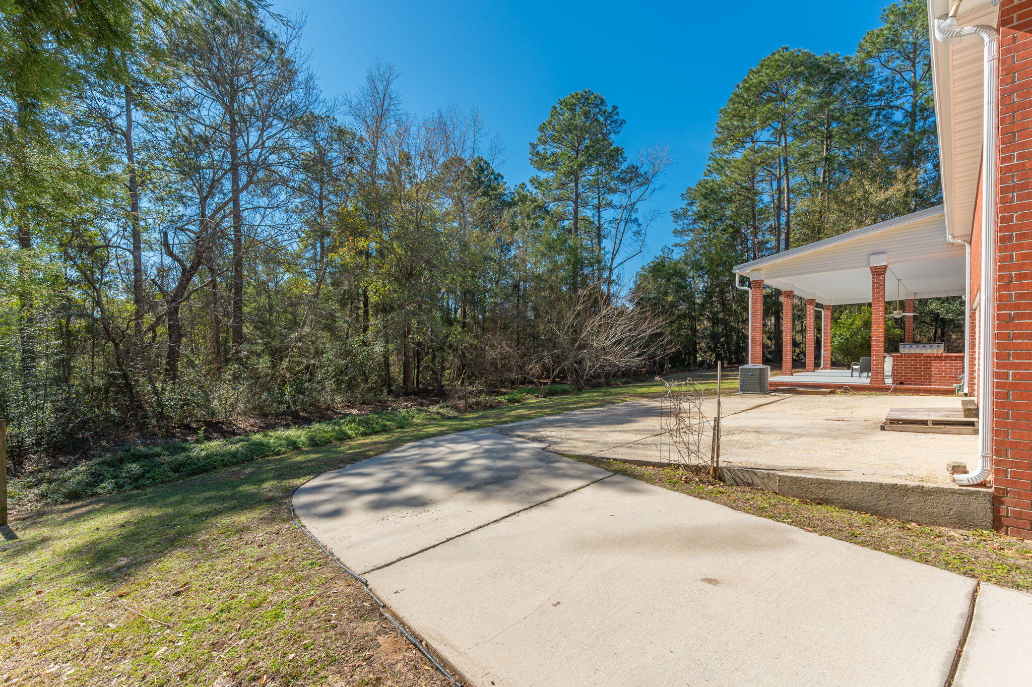 RIVERCHASE S/D PH 1 - Residential