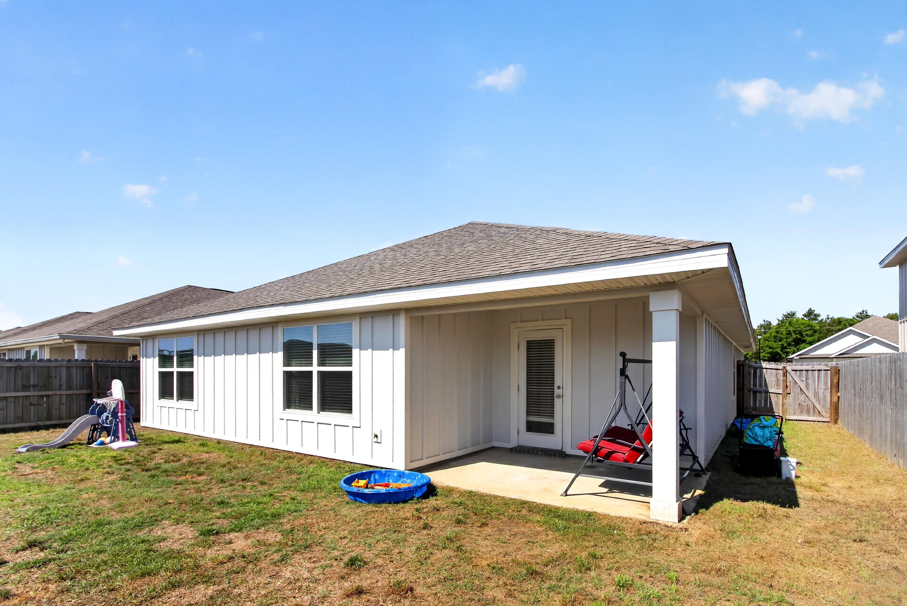 SHOAL RIVER LANDING PHASE 2A - Residential Lease