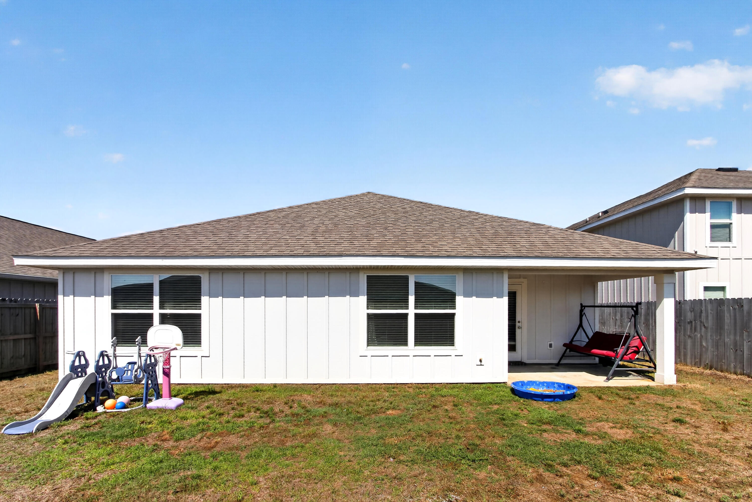 SHOAL RIVER LANDING PHASE 2A - Residential Lease