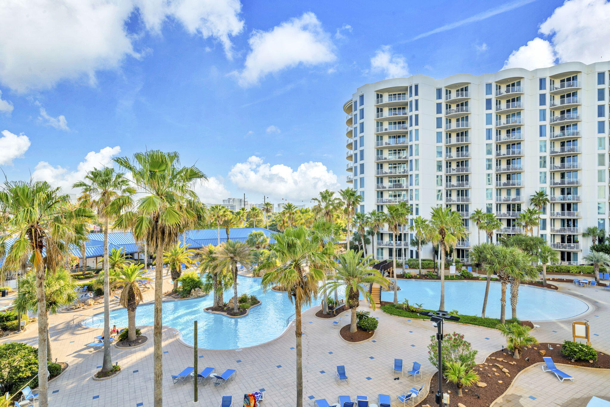 THE PALMS OF DESTIN - Residential