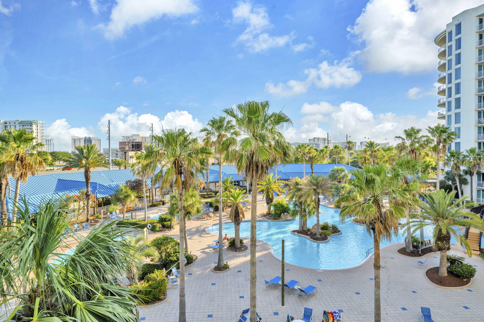 THE PALMS OF DESTIN - Residential