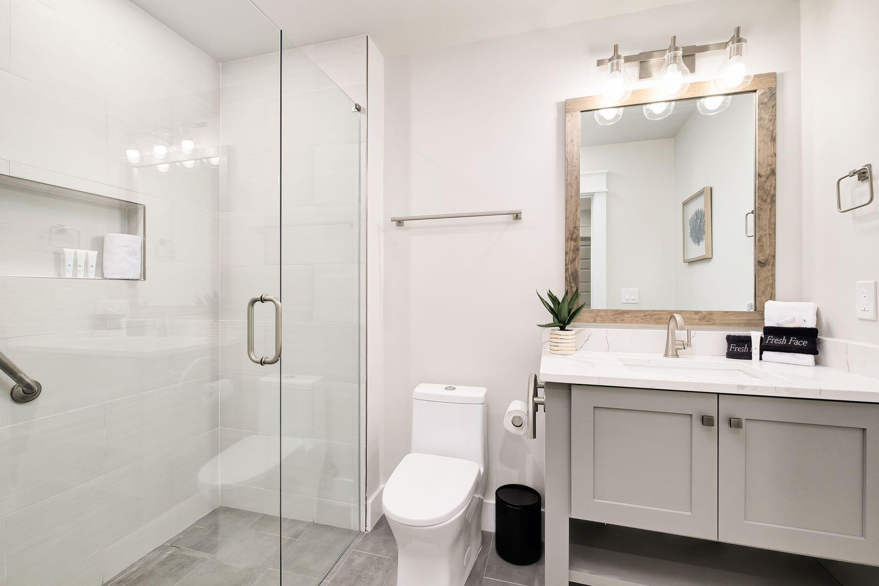 GRAYTON BEACH - Residential