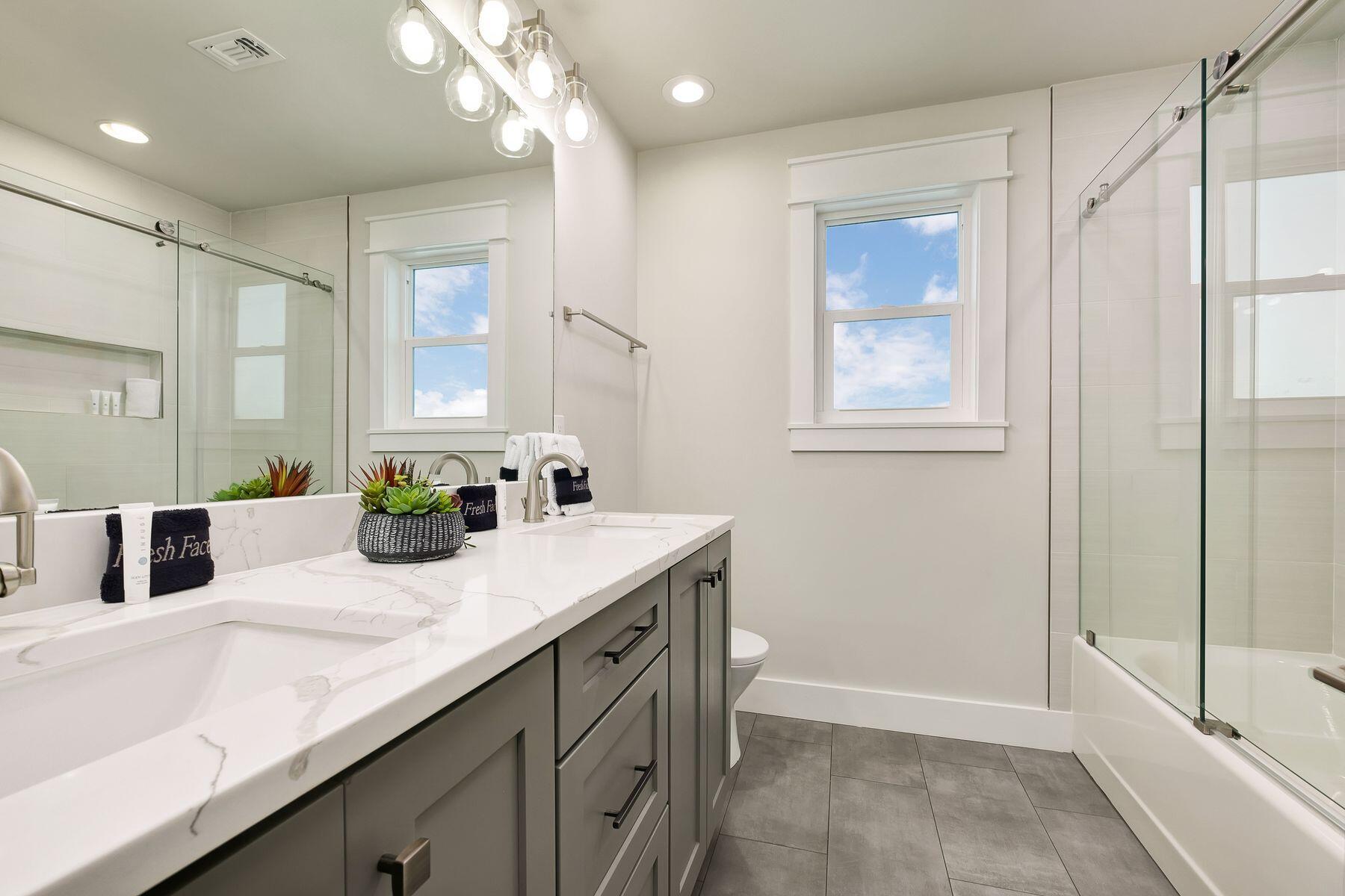 GRAYTON BEACH - Residential