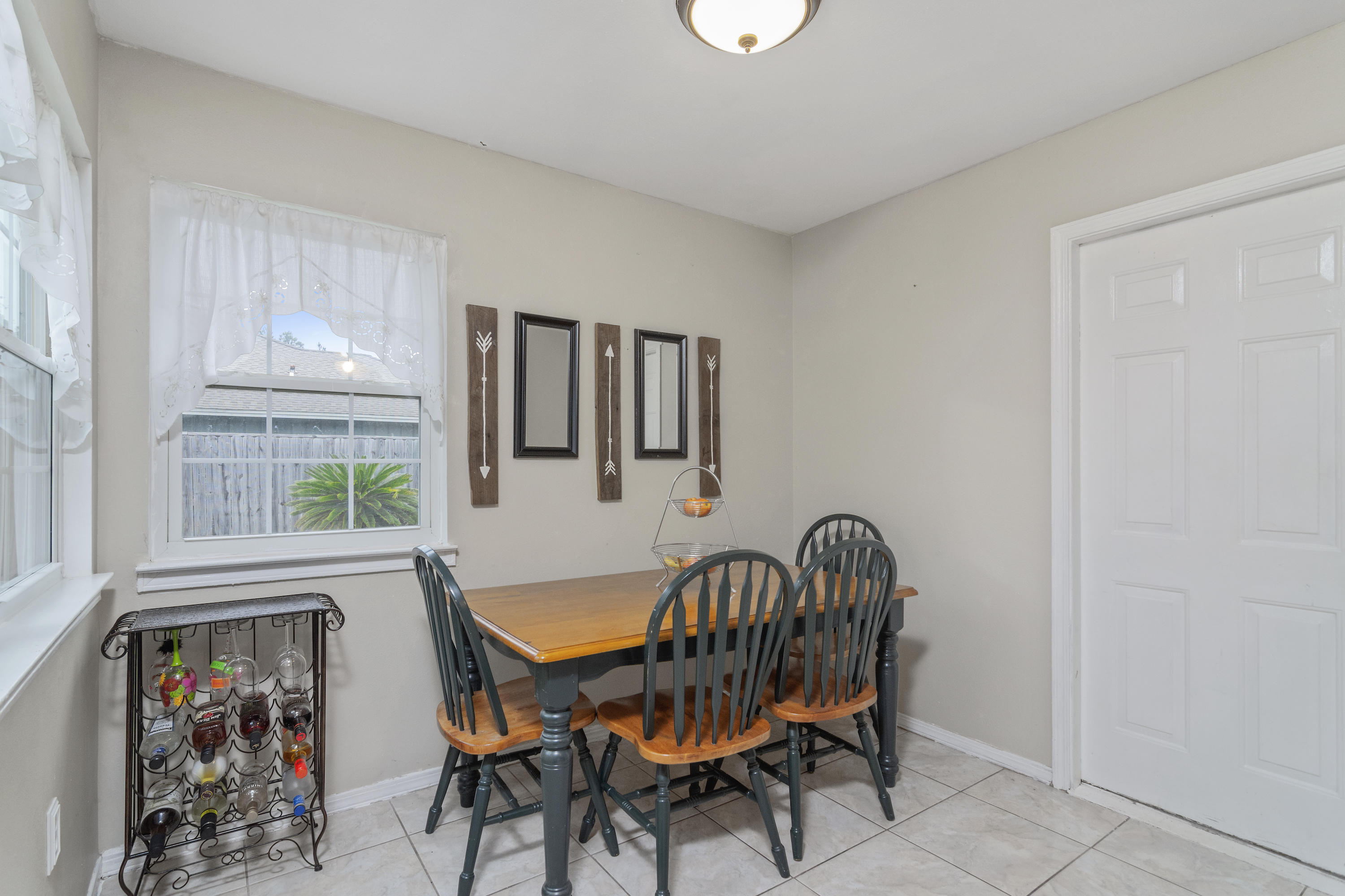 HOLLEY BY THE SEA - Residential