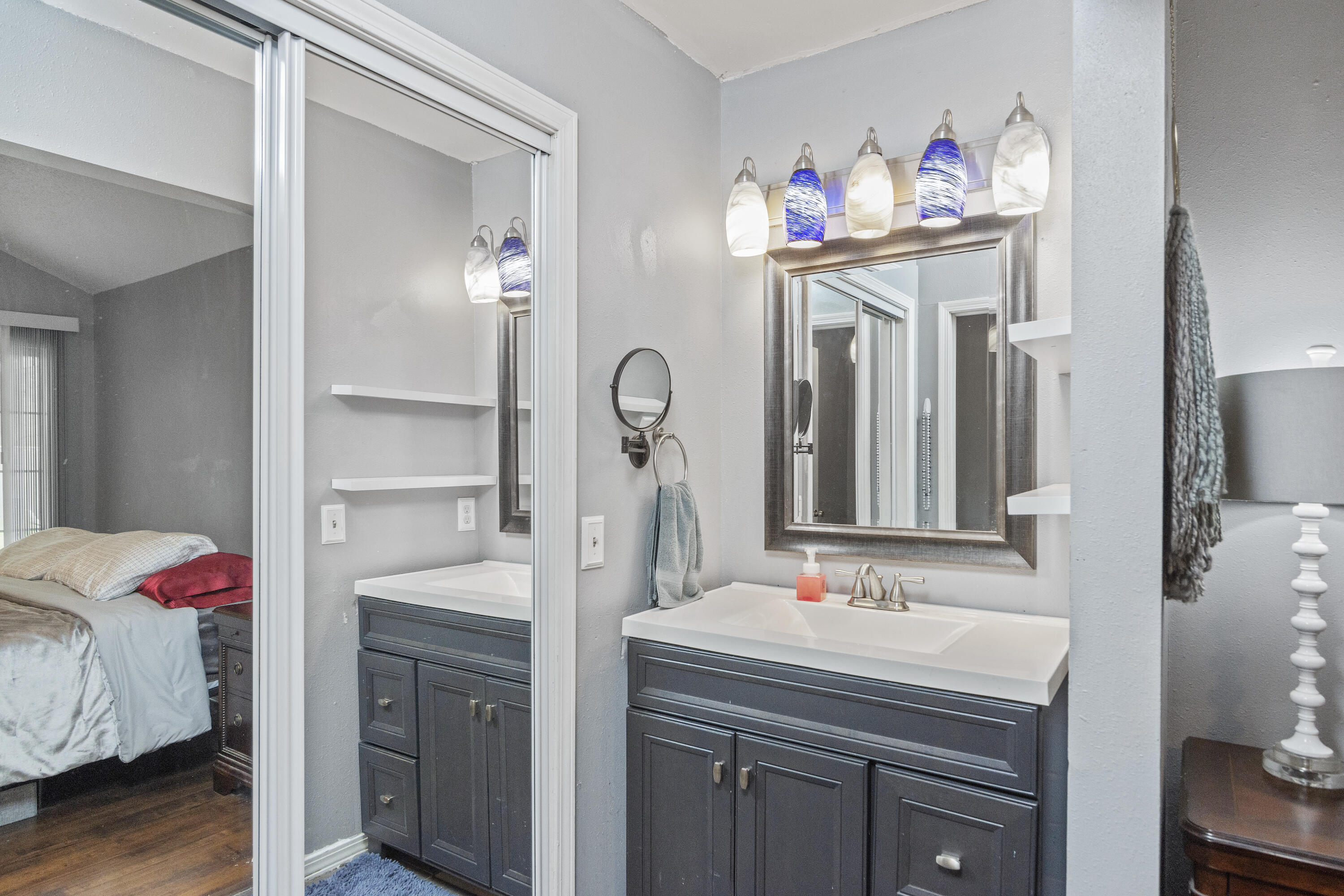 HOLLEY BY THE SEA - Residential