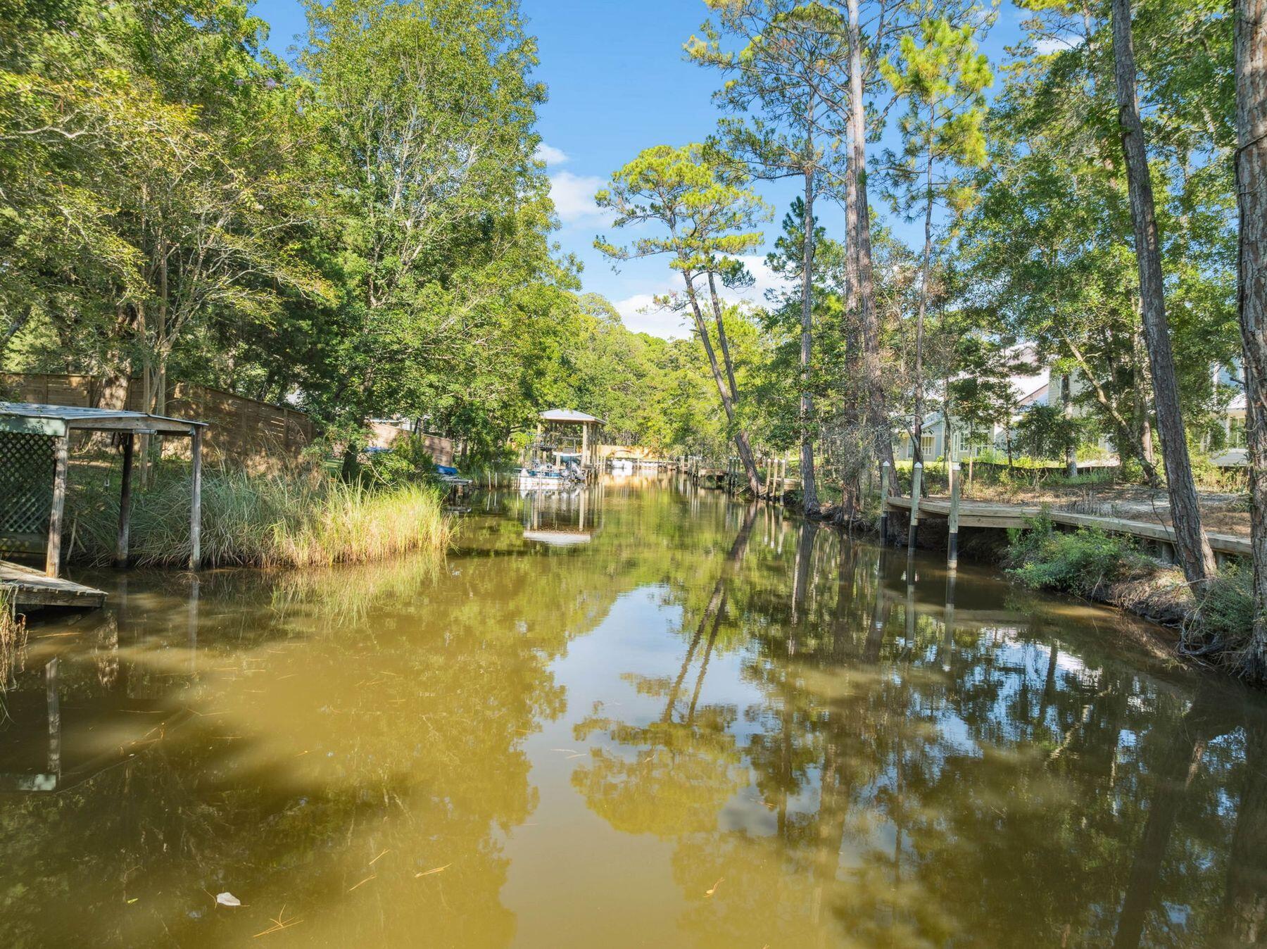 EAGLE BAY - Residential