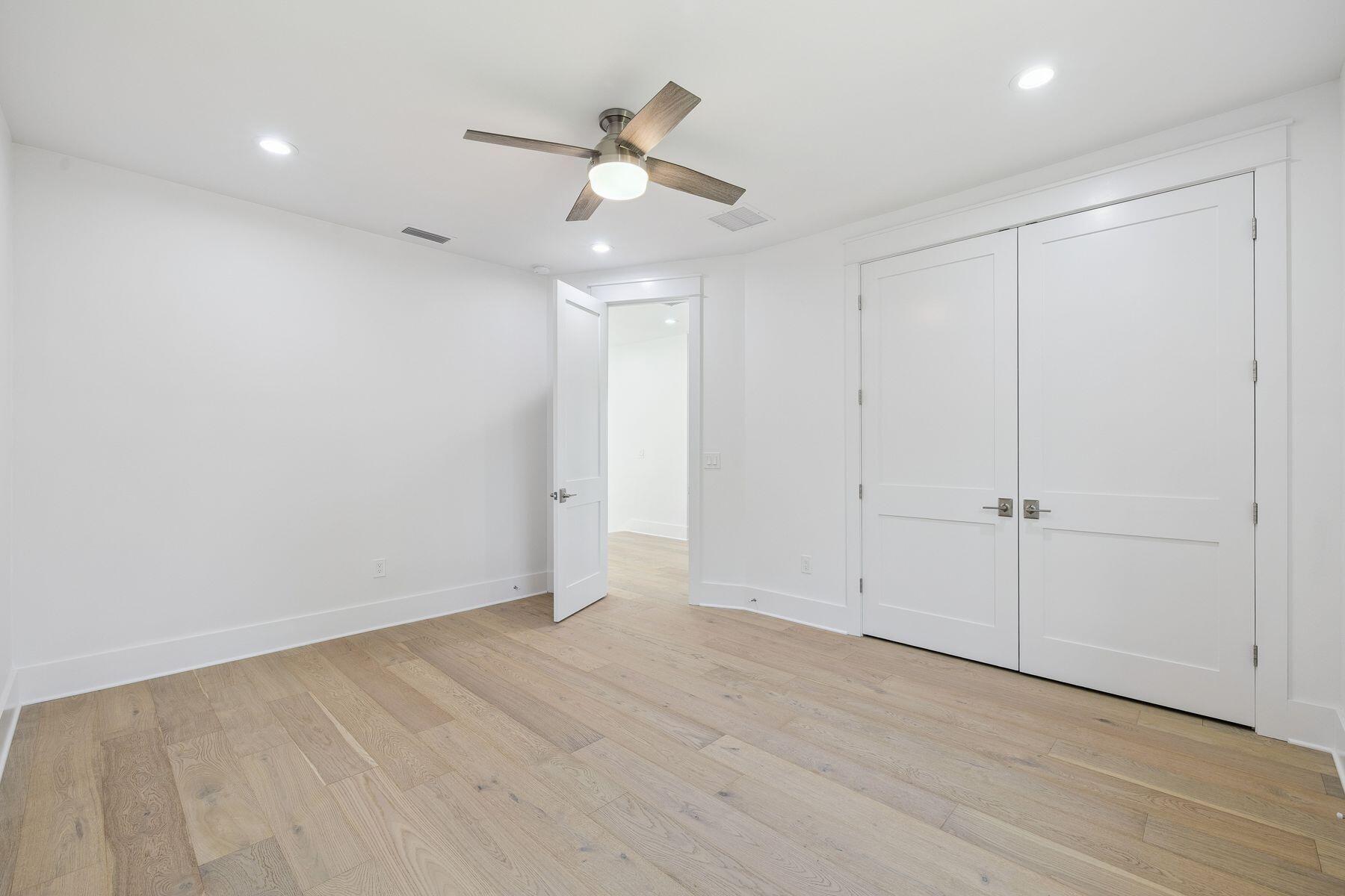 EAGLE BAY - Residential