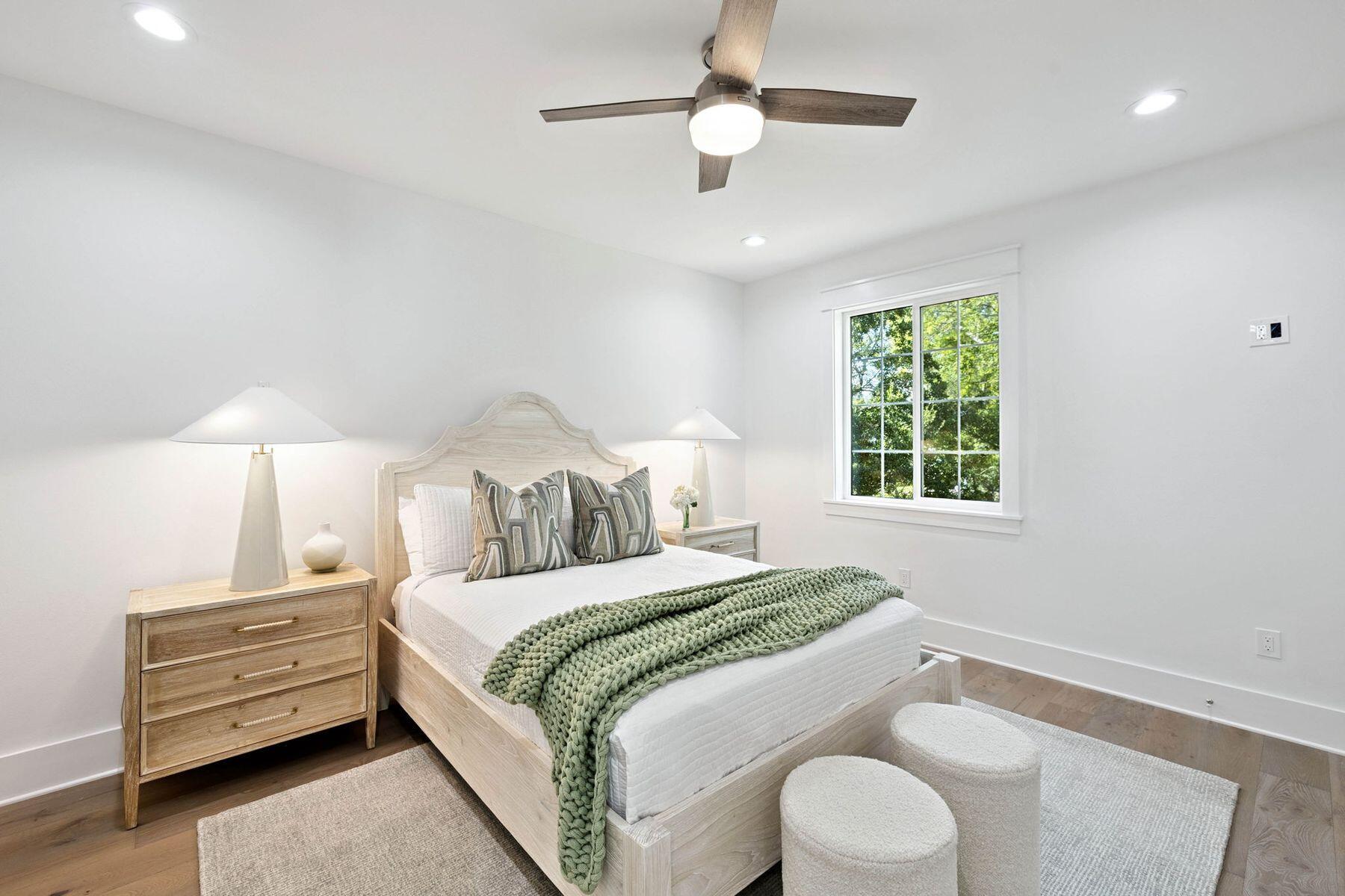 EAGLE BAY - Residential