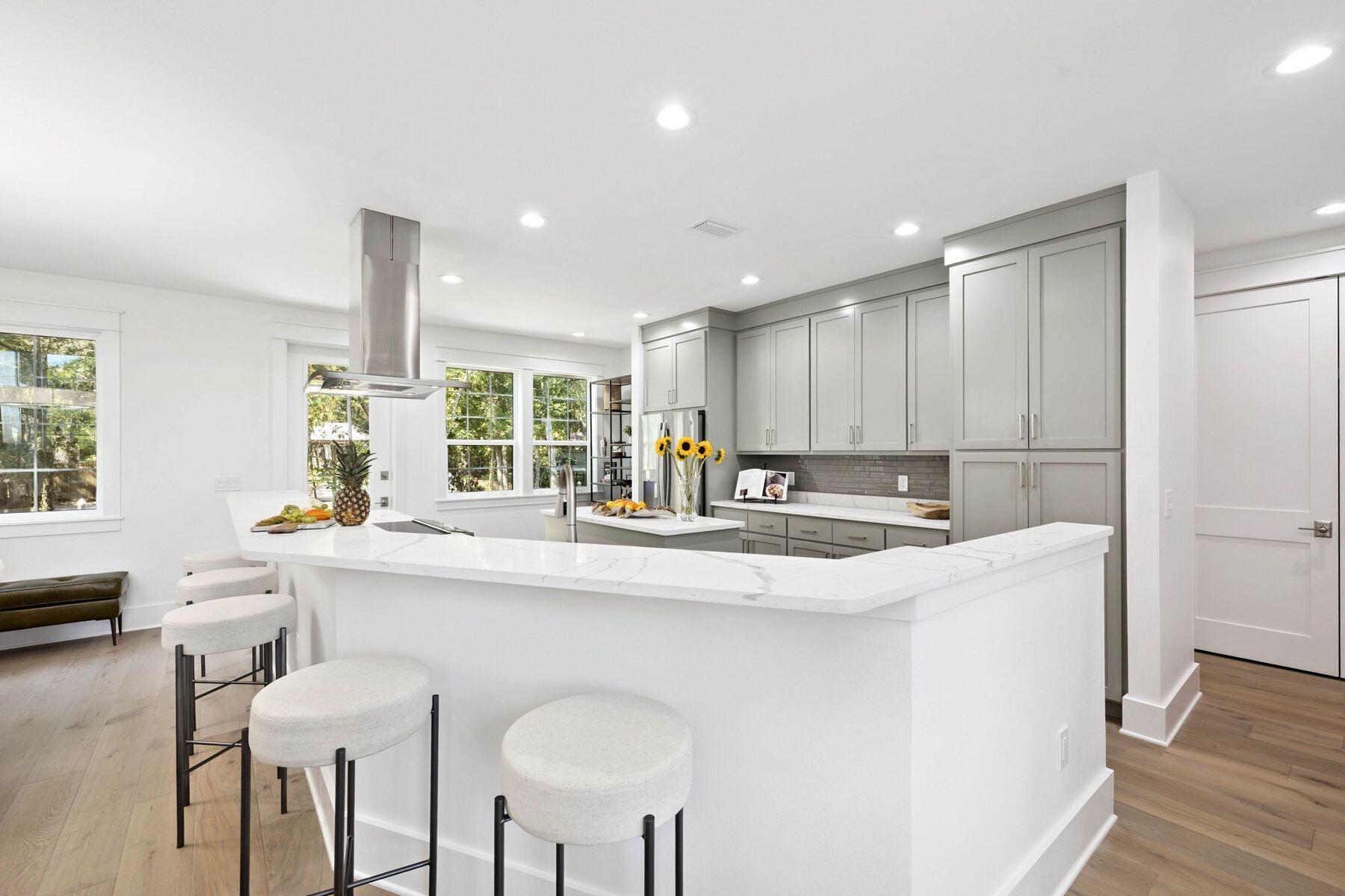 EAGLE BAY - Residential