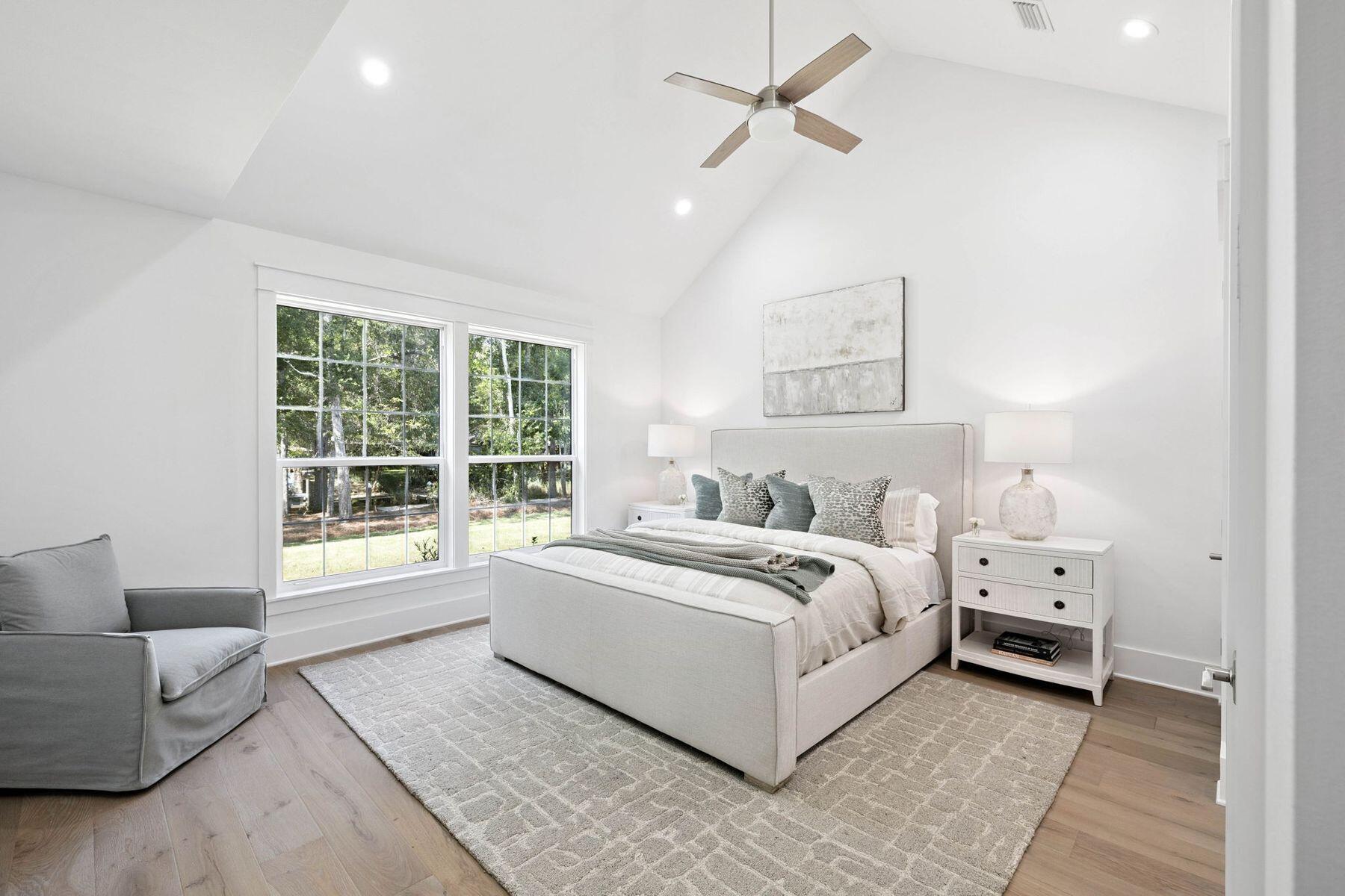 EAGLE BAY - Residential