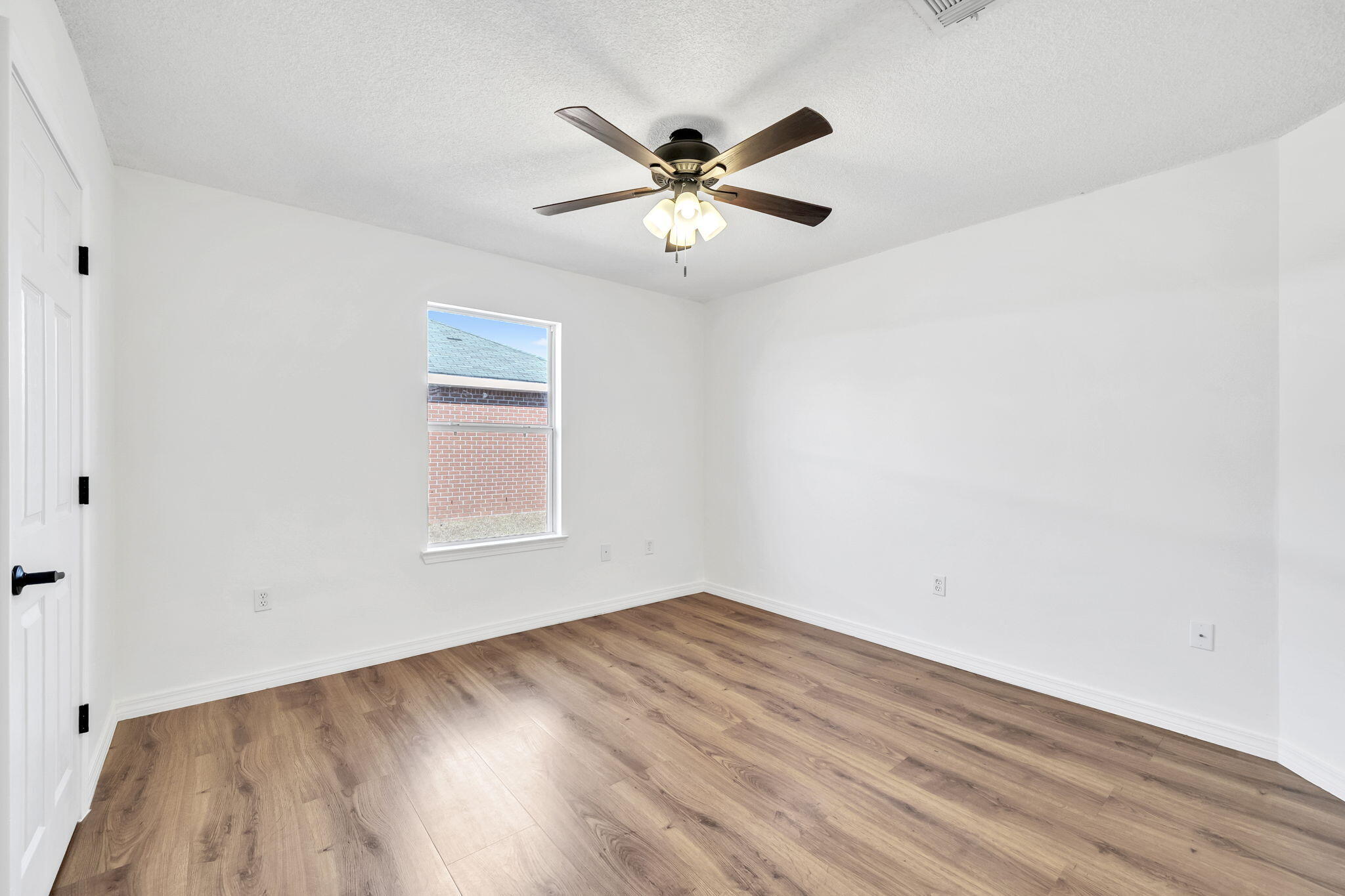 BROOKE ESTATES PH II - Residential