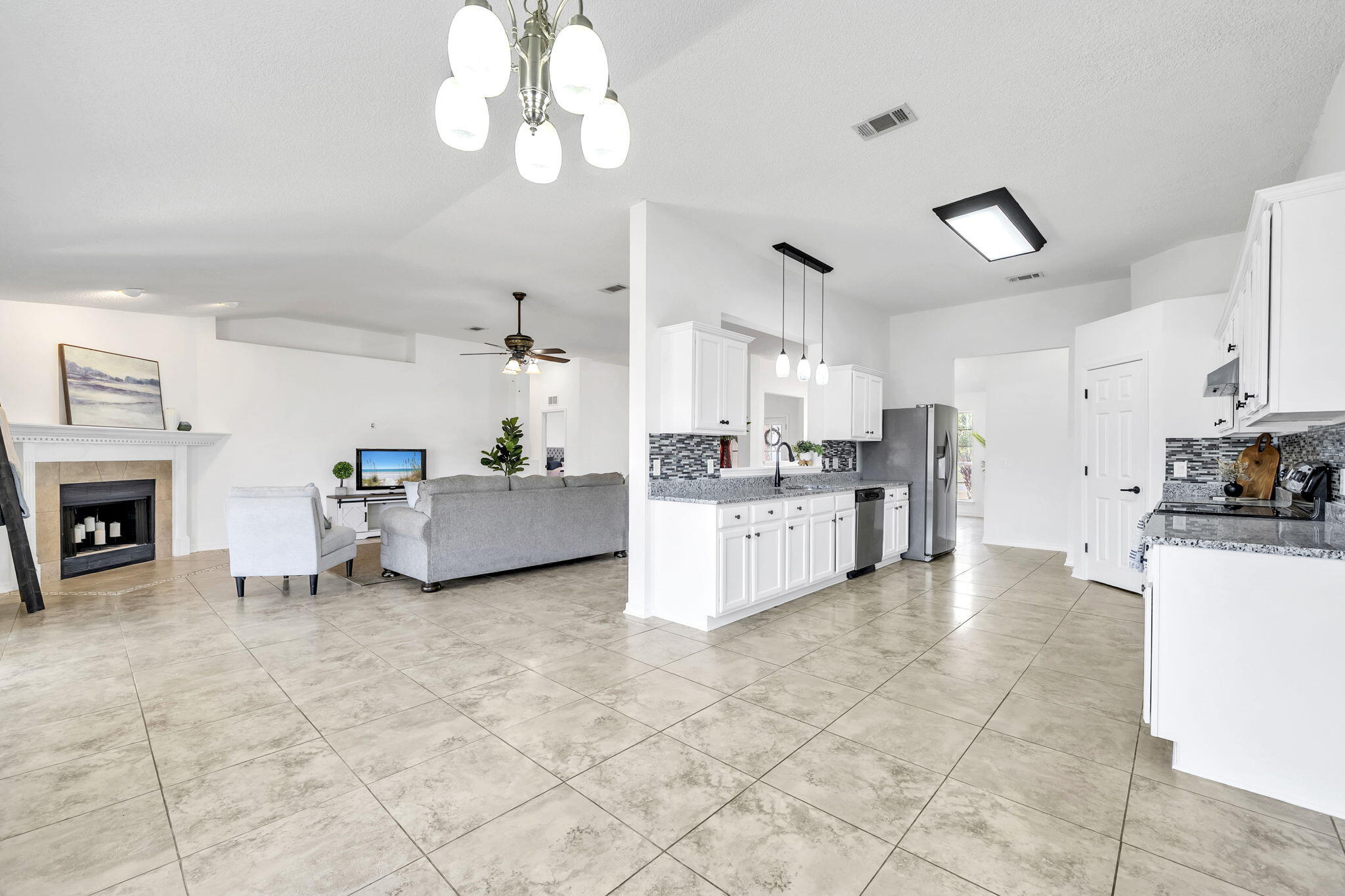 BROOKE ESTATES PH II - Residential