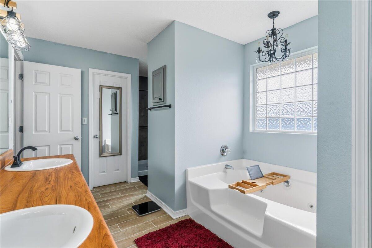 LEE FARMS PH I - Residential