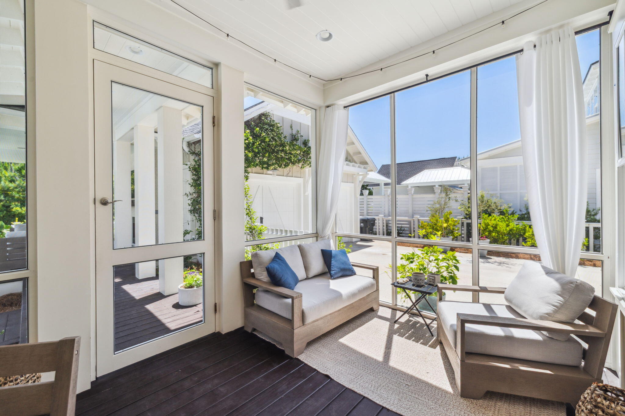 WATERSOUND ORIGINS - Residential