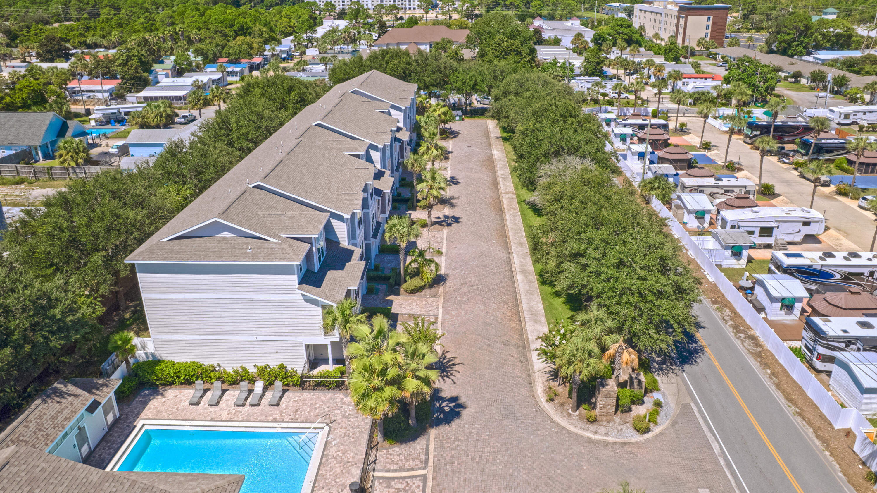 Driftwood Drive Townhomes - Residential