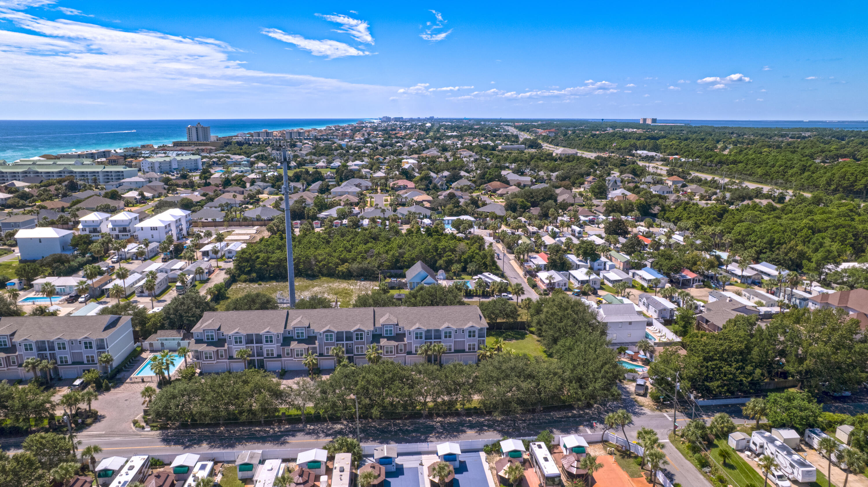 Driftwood Drive Townhomes - Residential