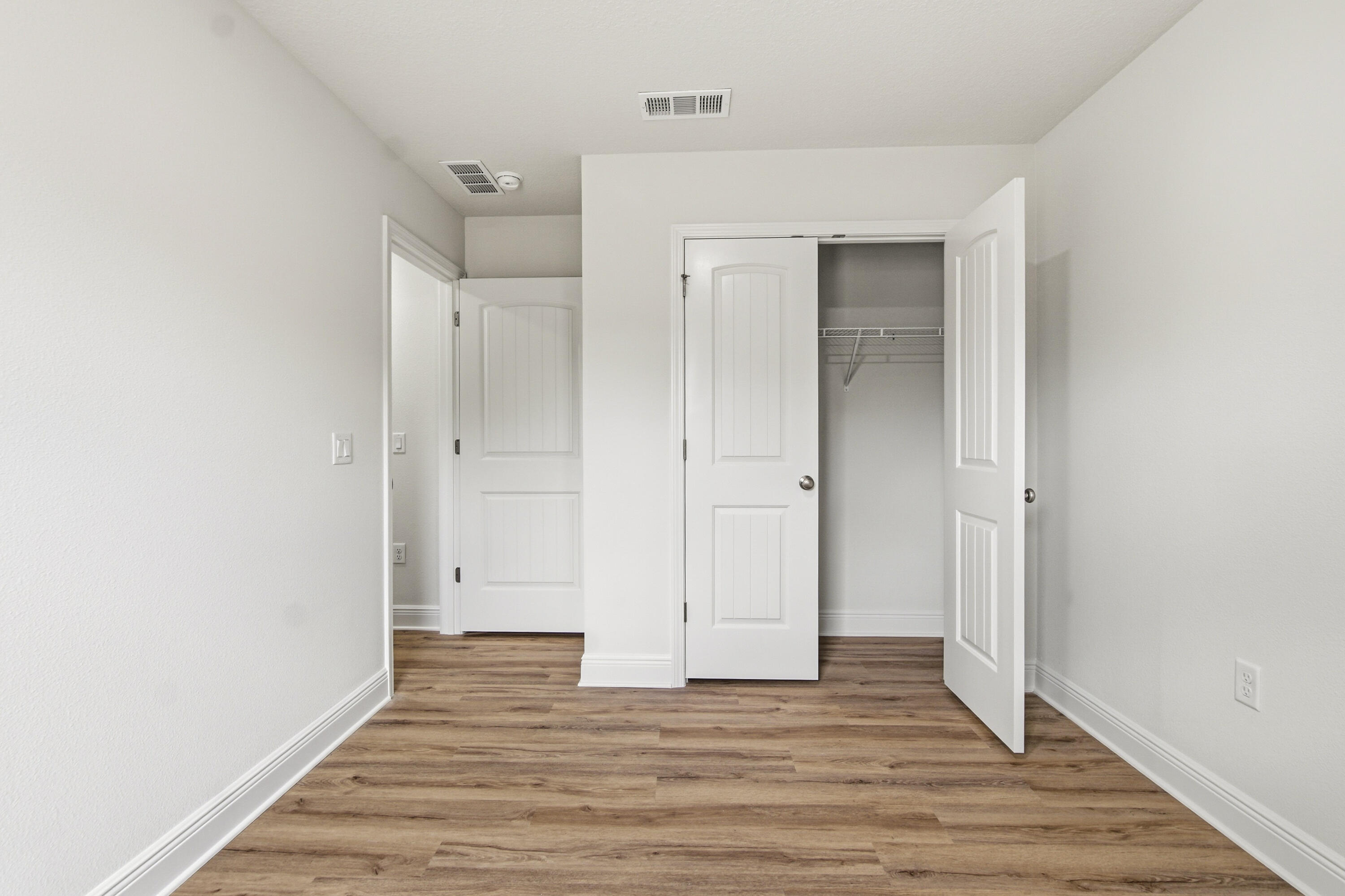 OAKWOOD HILLS UNIT 3 - Residential