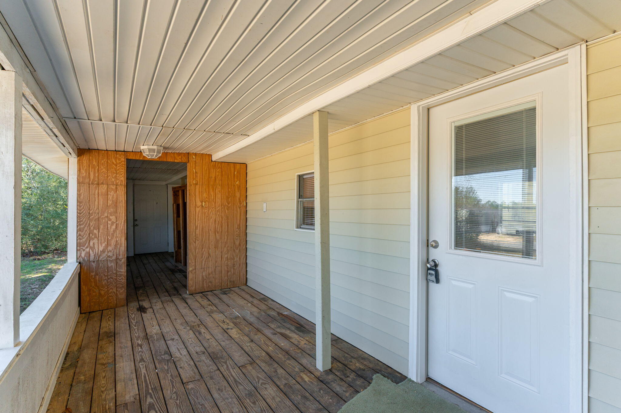 LOT 5 BLK 14 OAKWOOD HILLS UNIT I - Residential Lease