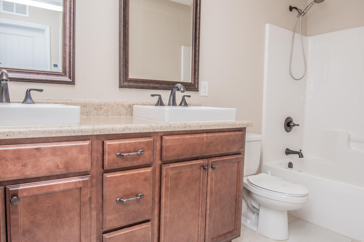 Stillwell Estates - Residential Lease