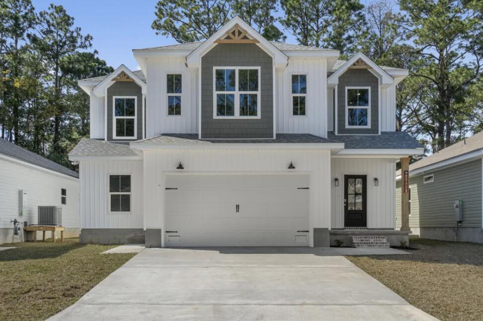 NAVARRE S/D 2ND ADDN - Residential