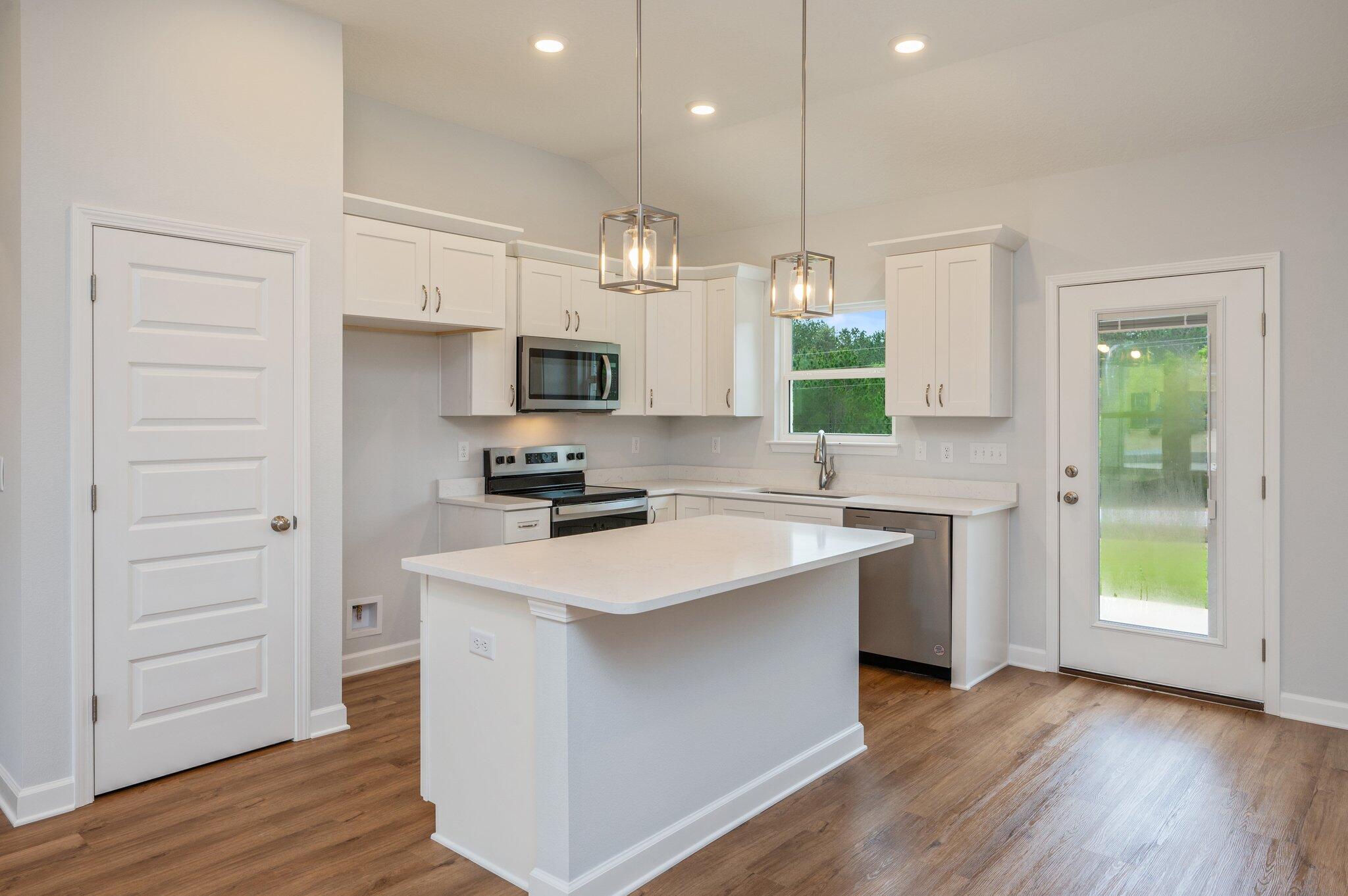 Southern Charm - Residential