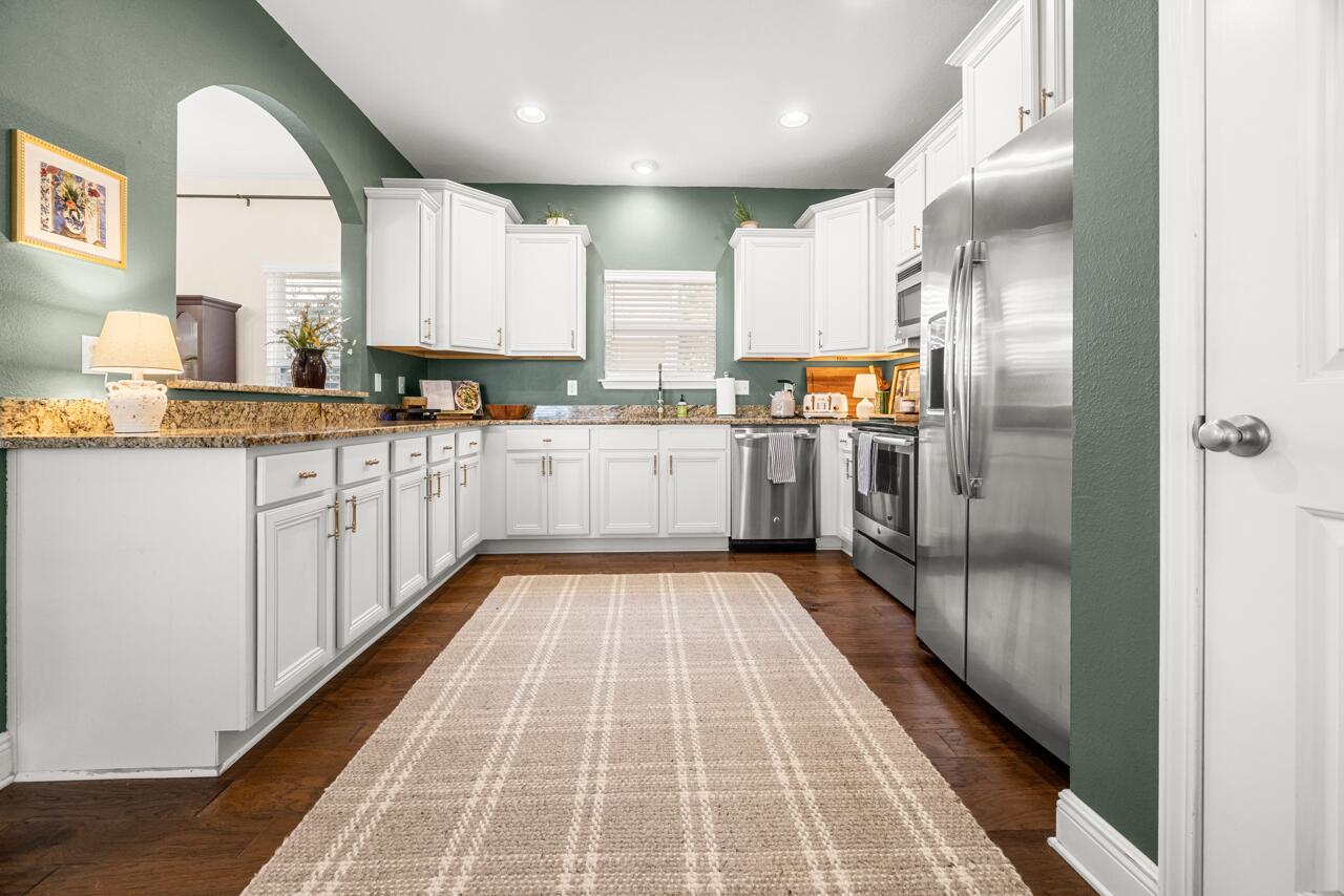 Mosaic Oaks - Residential