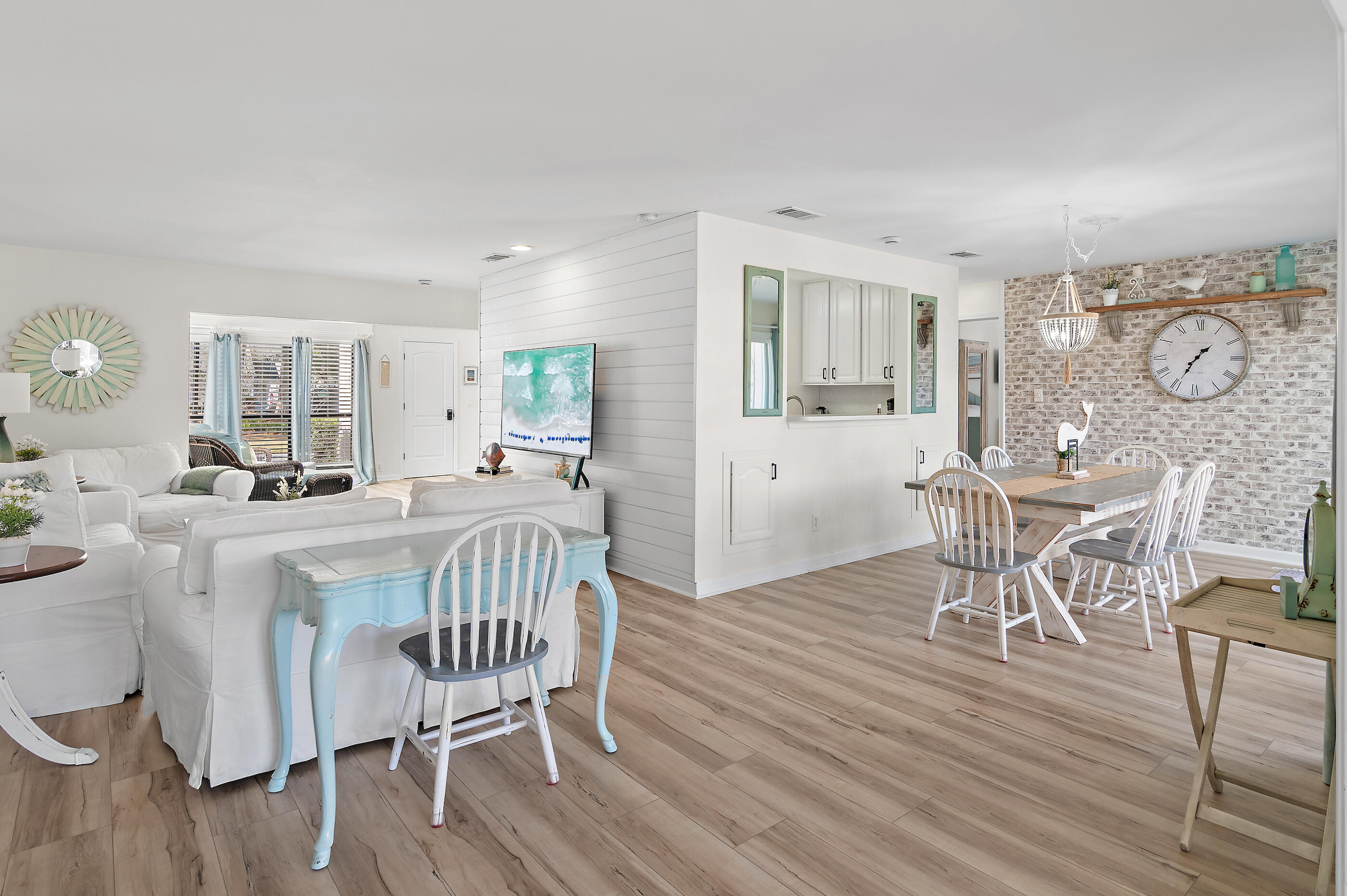 SANDPIPER VILLAGE - Residential