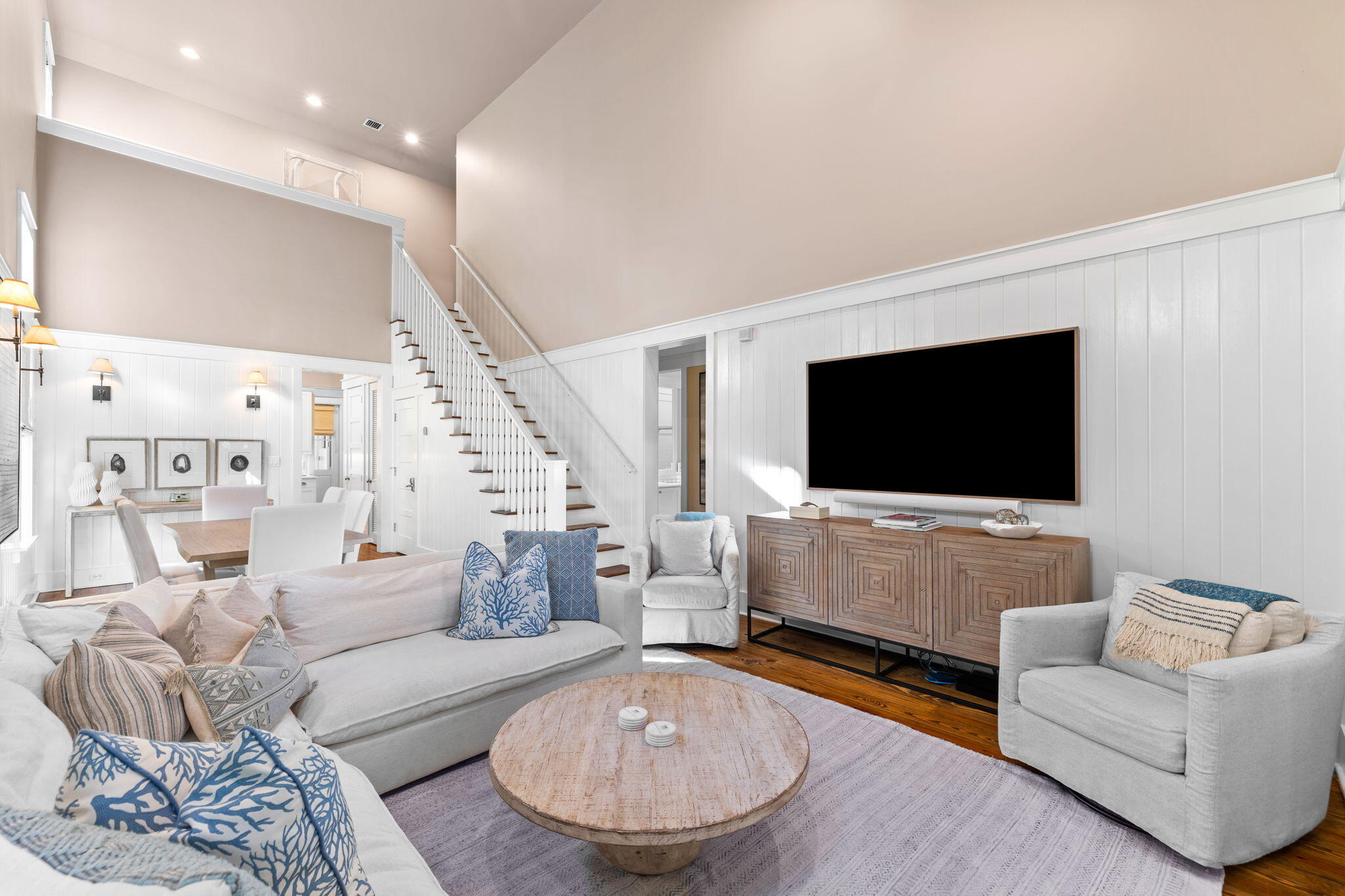 18 Lyonia Lane