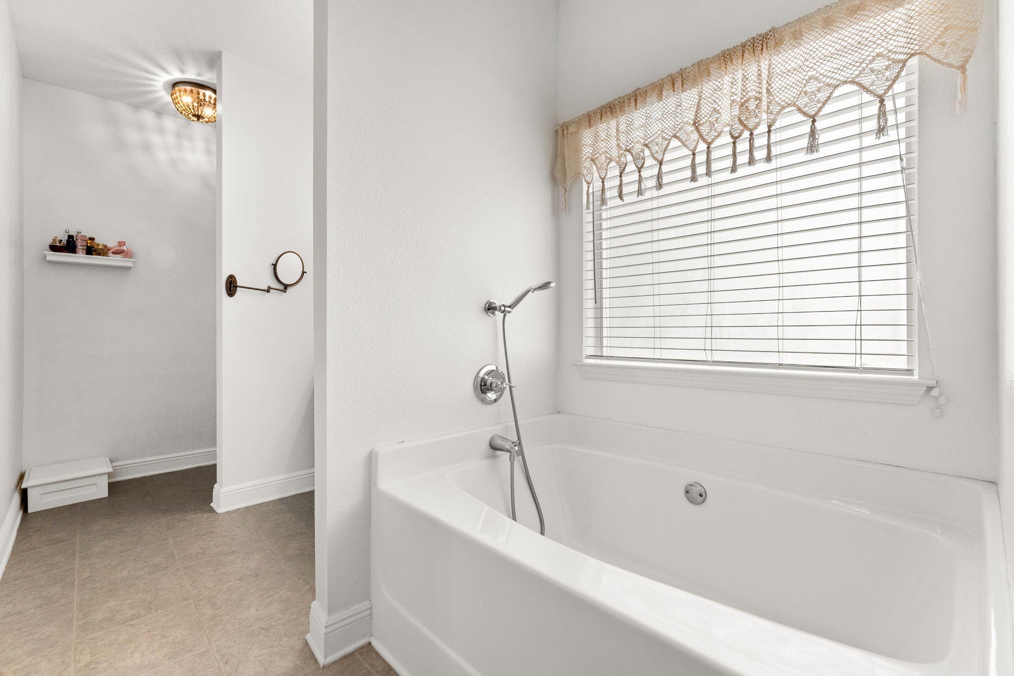 HAMMOCK BAY - Residential Lease