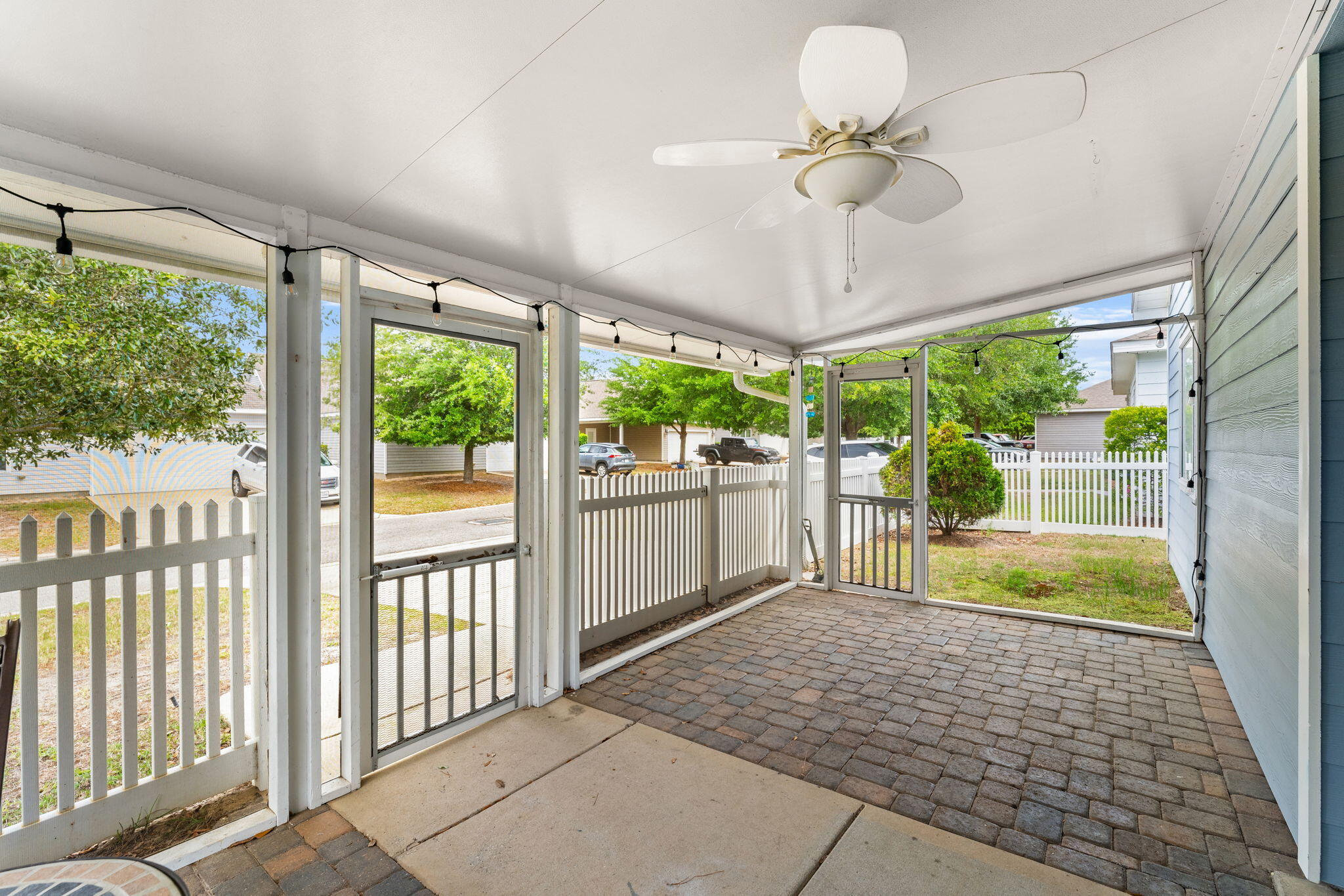 HAMMOCK BAY - Residential Lease