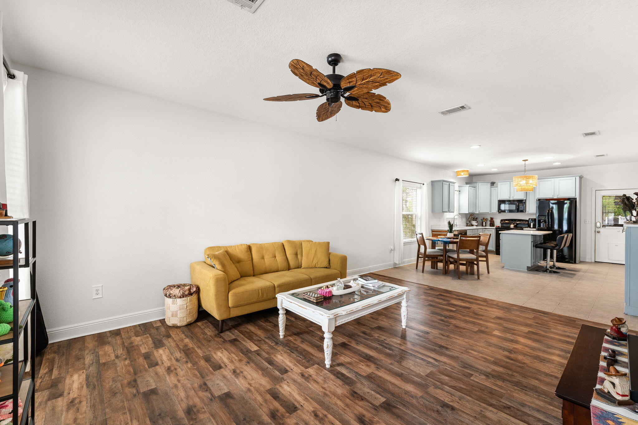 HAMMOCK BAY - Residential Lease