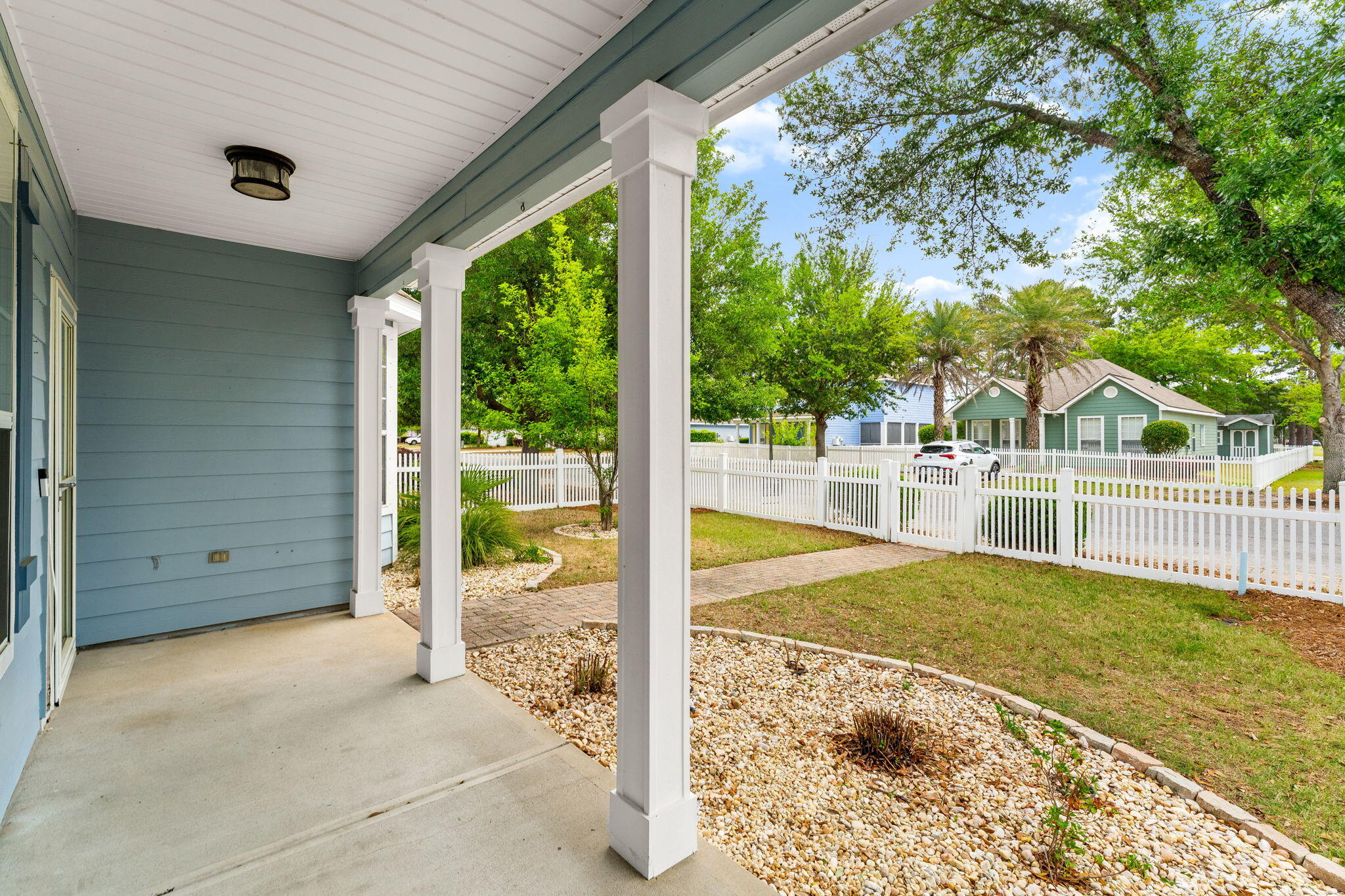 HAMMOCK BAY - Residential Lease